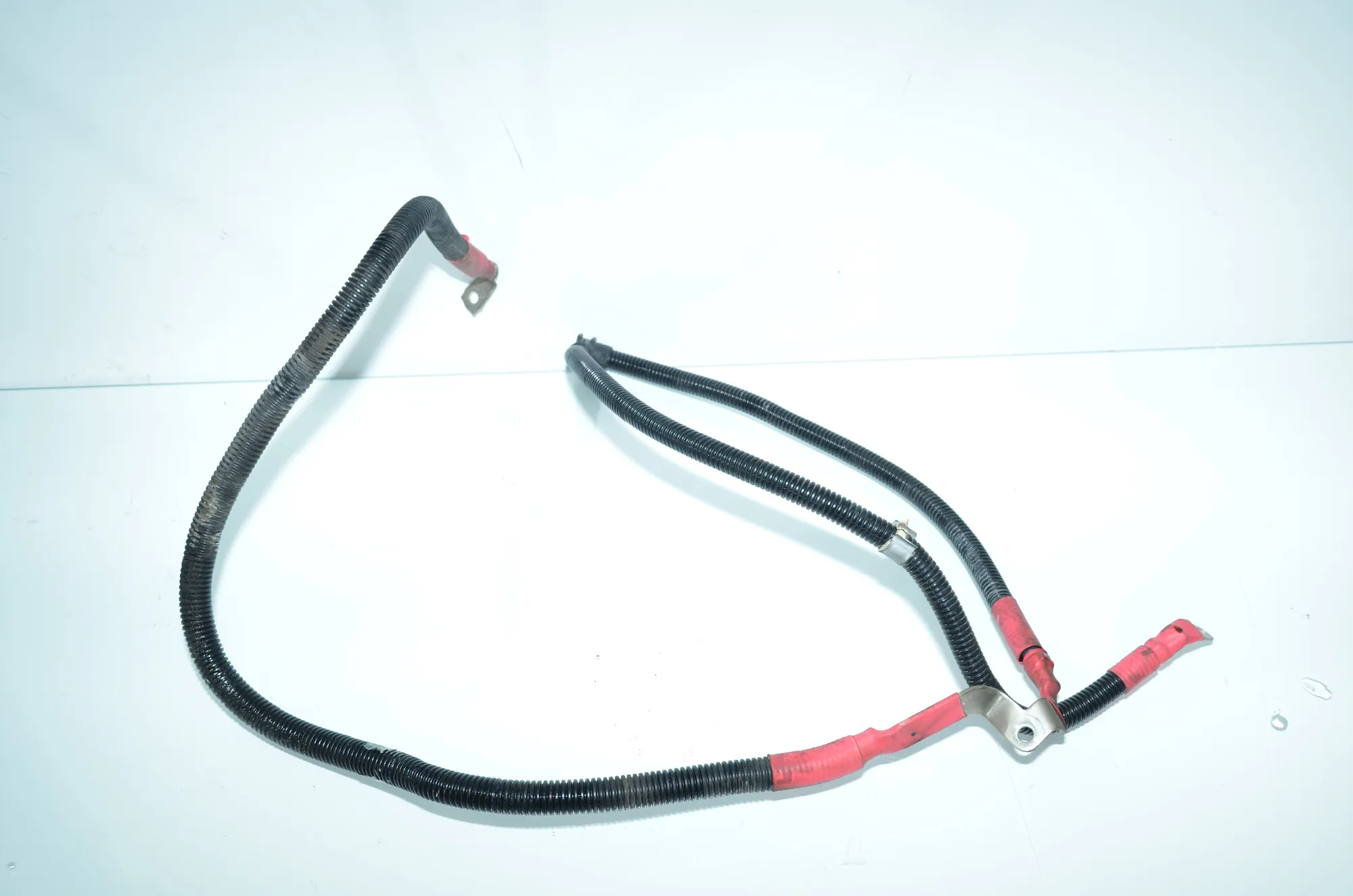 Positive Battery Cable – OEM 8515494 · BMW 5 Touring (F11) 530 d 2016