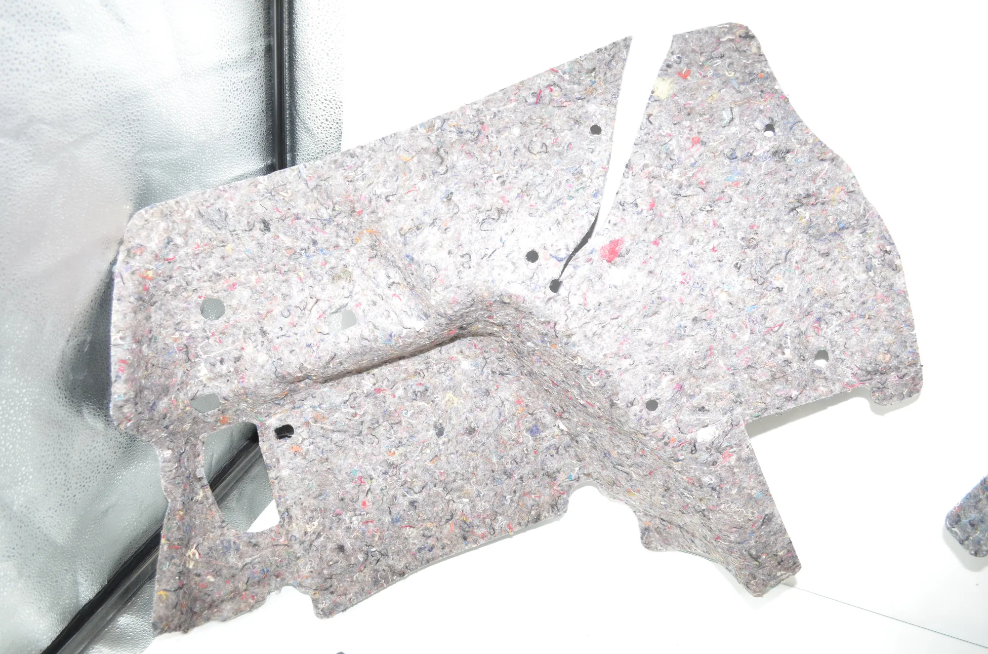 Sound Insulation – OEM 7373917 · BMW X1 (F48) xDrive 18 d 2017 – 7