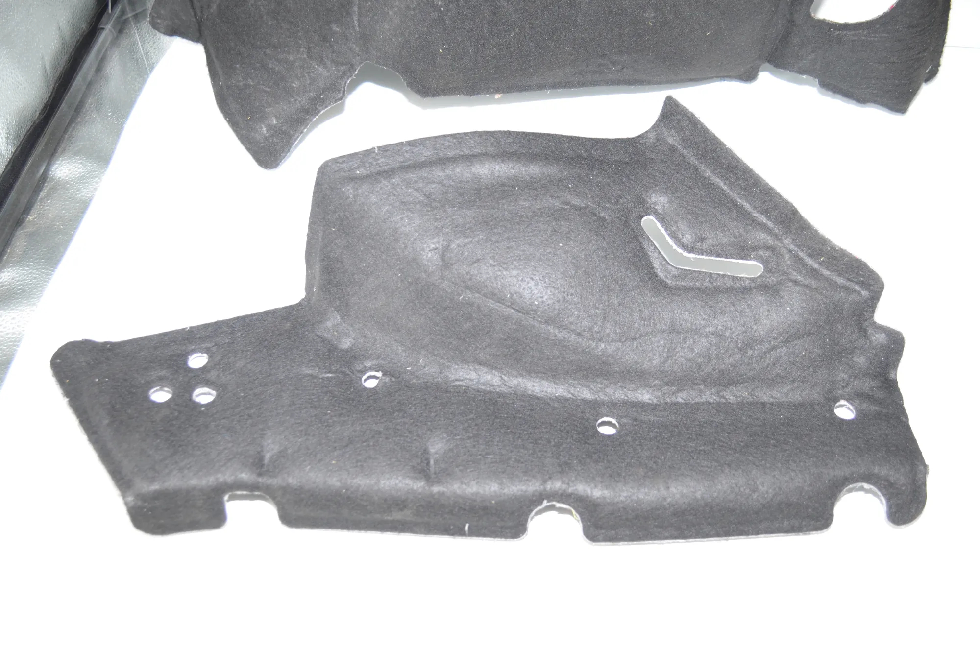 Sound Insulation – OEM 7373917 · BMW X1 (F48) xDrive 18 d 2017 – 3