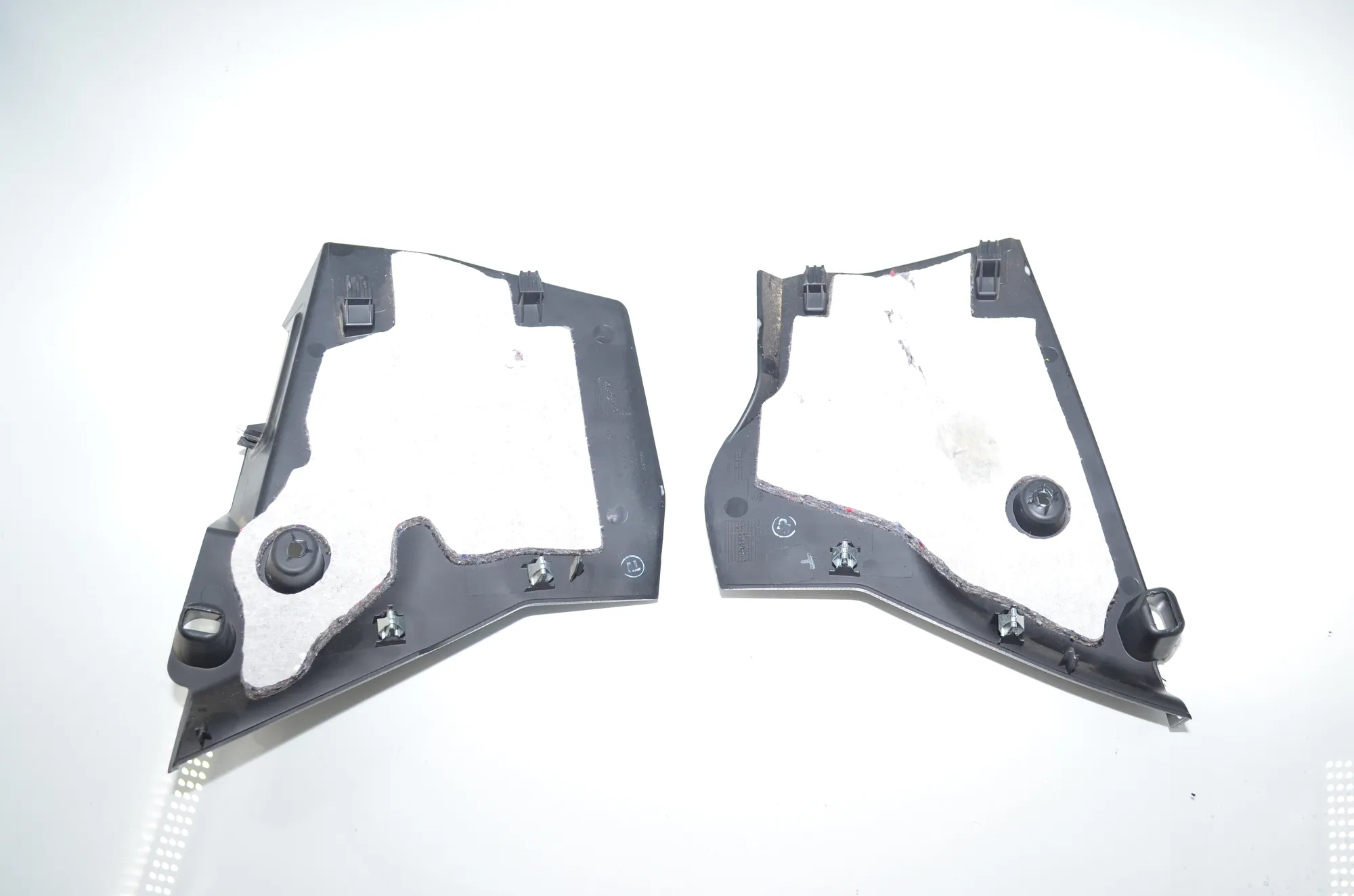 Dashboard Lower Trim – OEM 9292144 · BMW X1 (F48) xDrive 18 d 2017 – 4