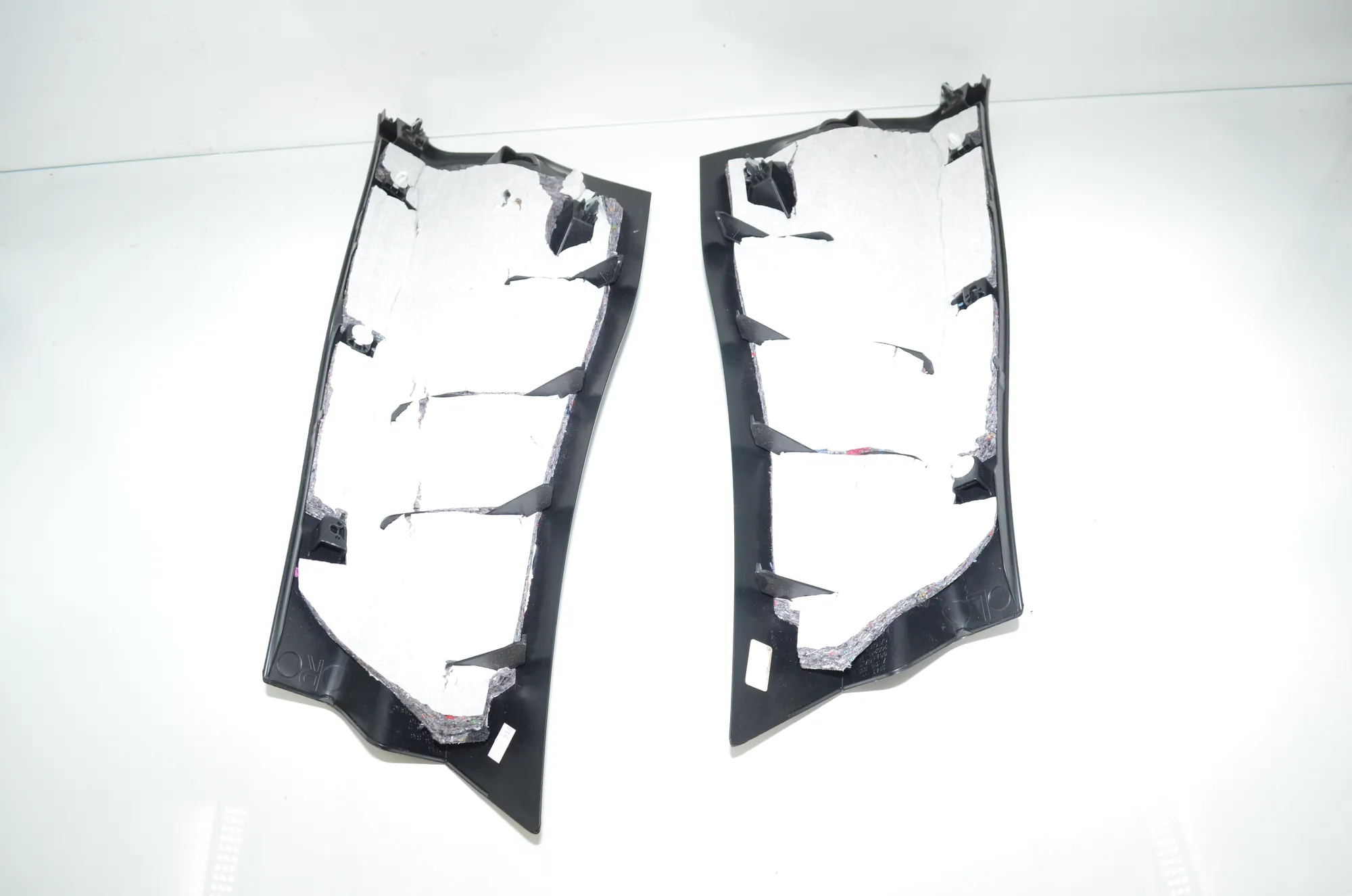 B Pillar Trim – OEM 7326835 · BMW X1 (F48) xDrive 18 d 2017 – 3
