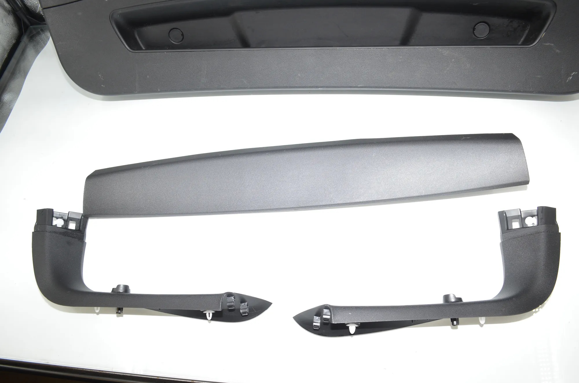 Tailgate Bootlid Cover Trim – OEM 7350845 · BMW X1 (F48) xDrive 18 d 2017 – 3
