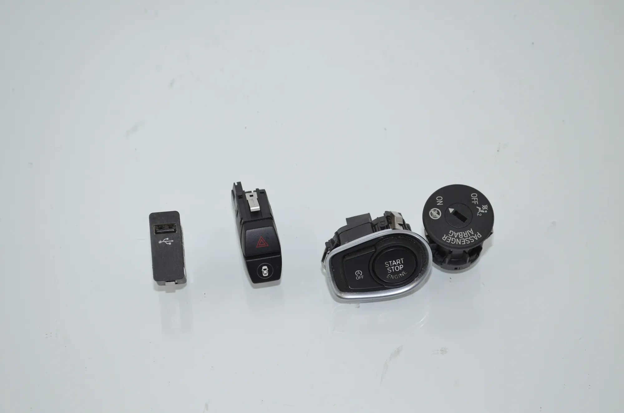 Other Control Units – OEM 9289135 · BMW X1 (F48) xDrive 18 d 2017