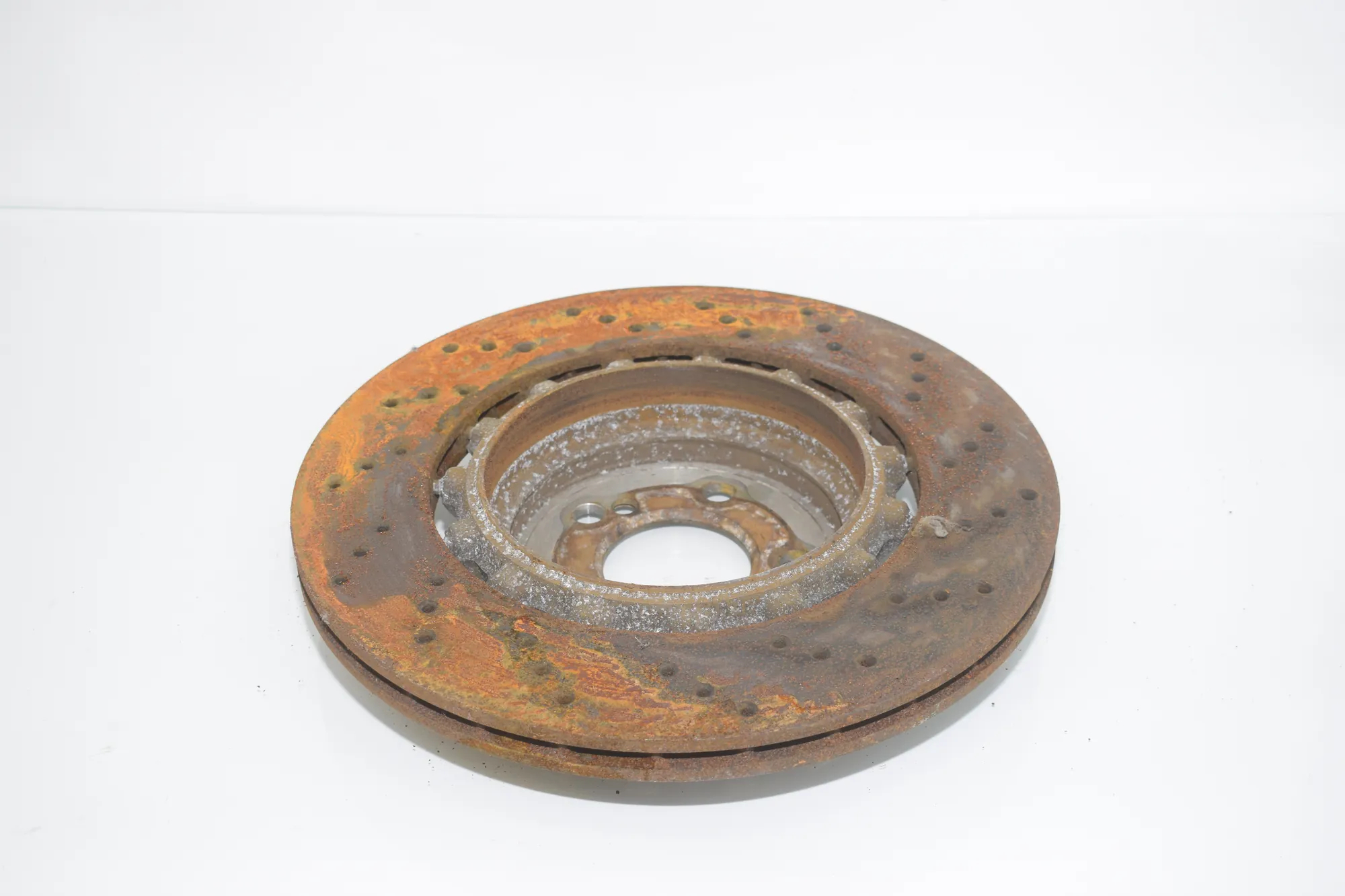 Rear Left Brake Disc – OEM 2284811 · BMW 4 Coupe (F32, F82) BMW 4 Coupe (F32, F82) M4 2017 – 3