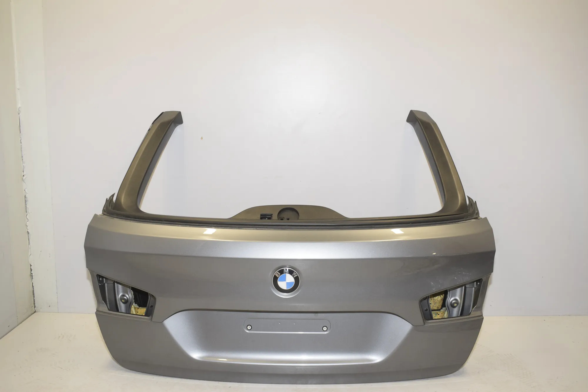 Tailgate Bootlid – OEM 7234783 · BMW 5 Touring (F11) 530 d xDrive 2011 – 3