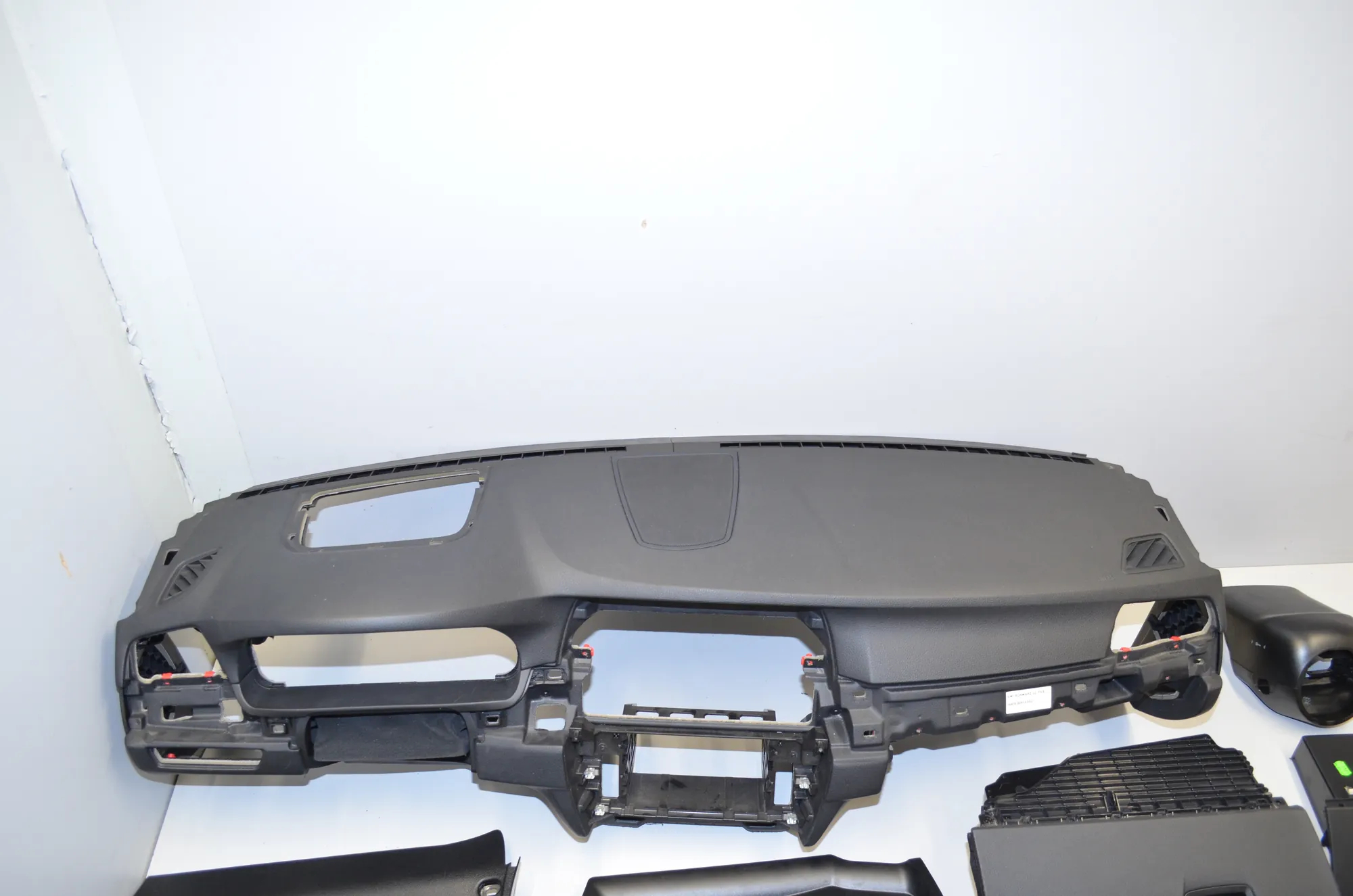 Dashboard – OEM 9207406 · BMW 5 Touring (F11) 530 d 2016 – 2