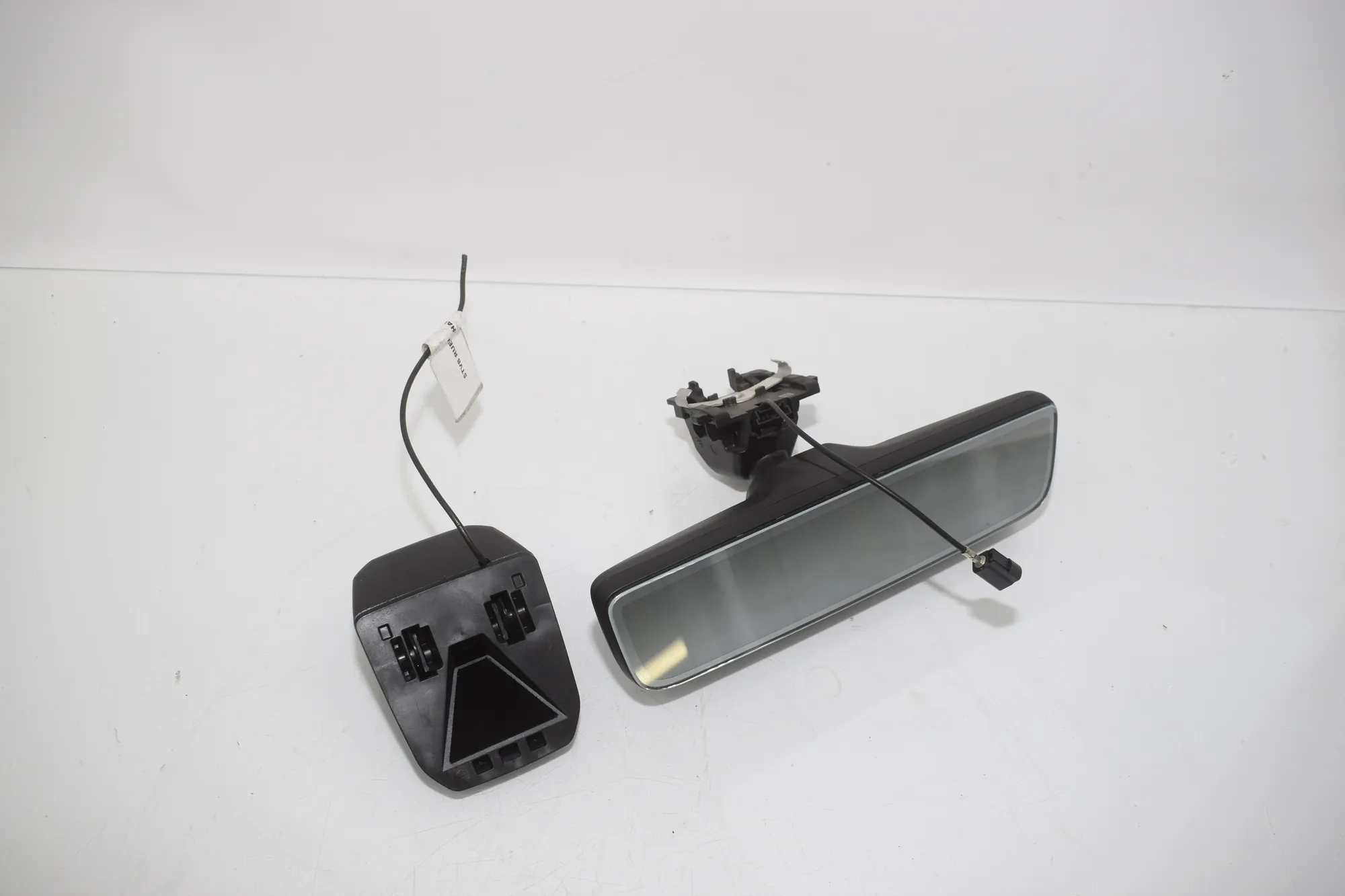 Interior Rear View Mirror – OEM 7887961 · BMW 3 Touring (G21) BMW 3 Touring (G21) 318 d 2020 – 3