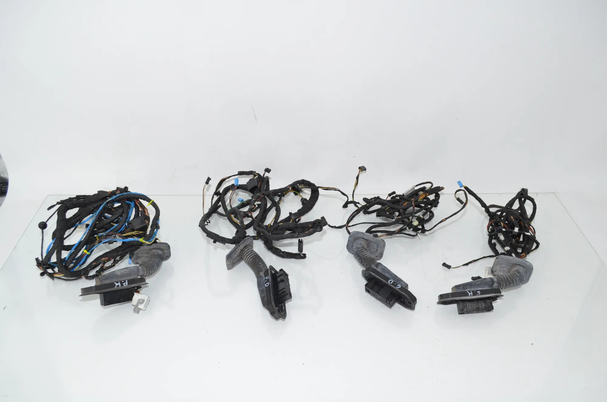 Front Left Door Wiring – OEM 9255986 · BMW 5 Touring (F11) 530 d 2011 – 4