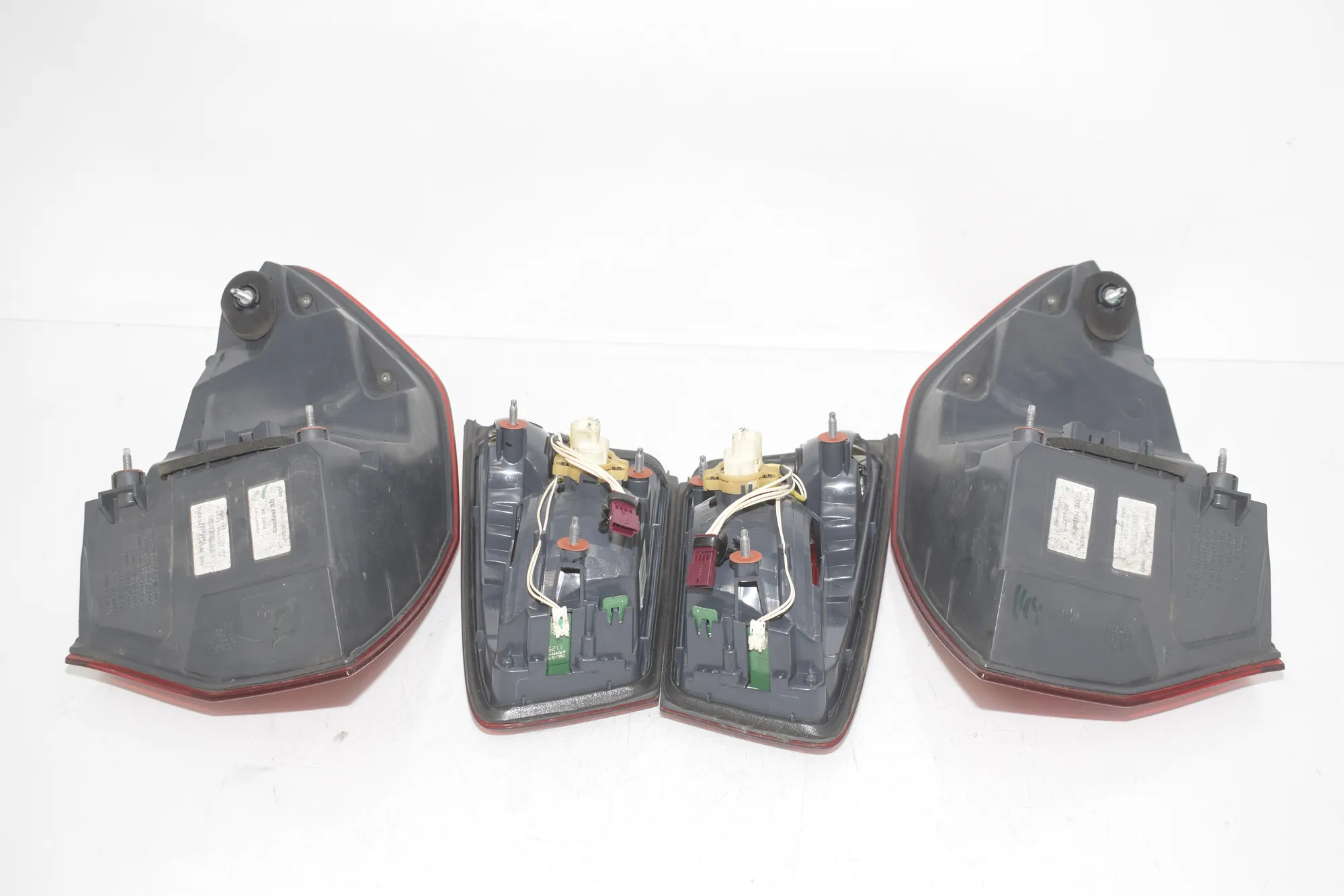 Rear Tail Light Set – OEM 7203234 · BMW 5 Touring (F11) 530 d 2011 – 7