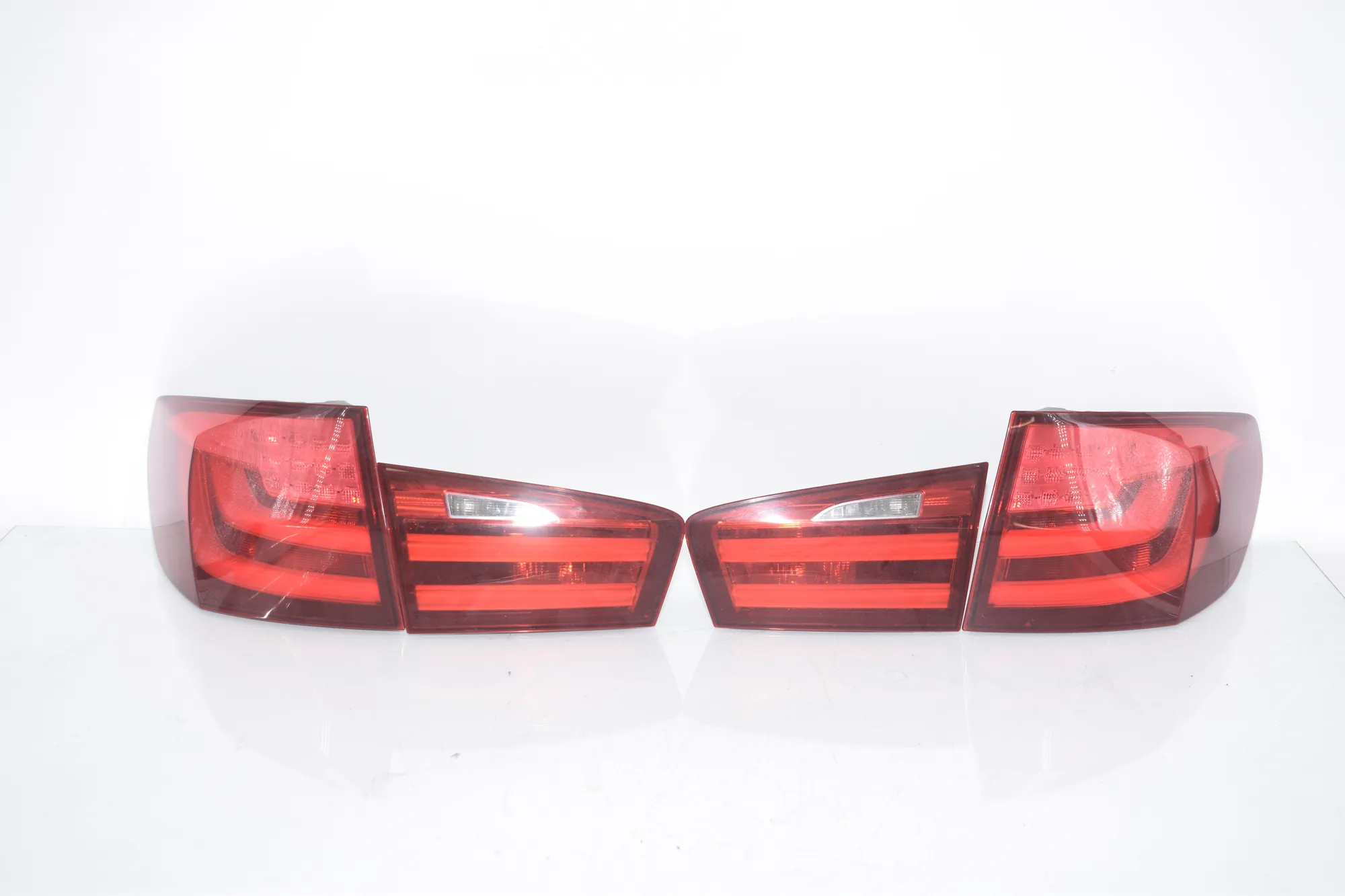 Rear Tail Light Set – OEM 7203234 · BMW 5 Touring (F11) 530 d 2011