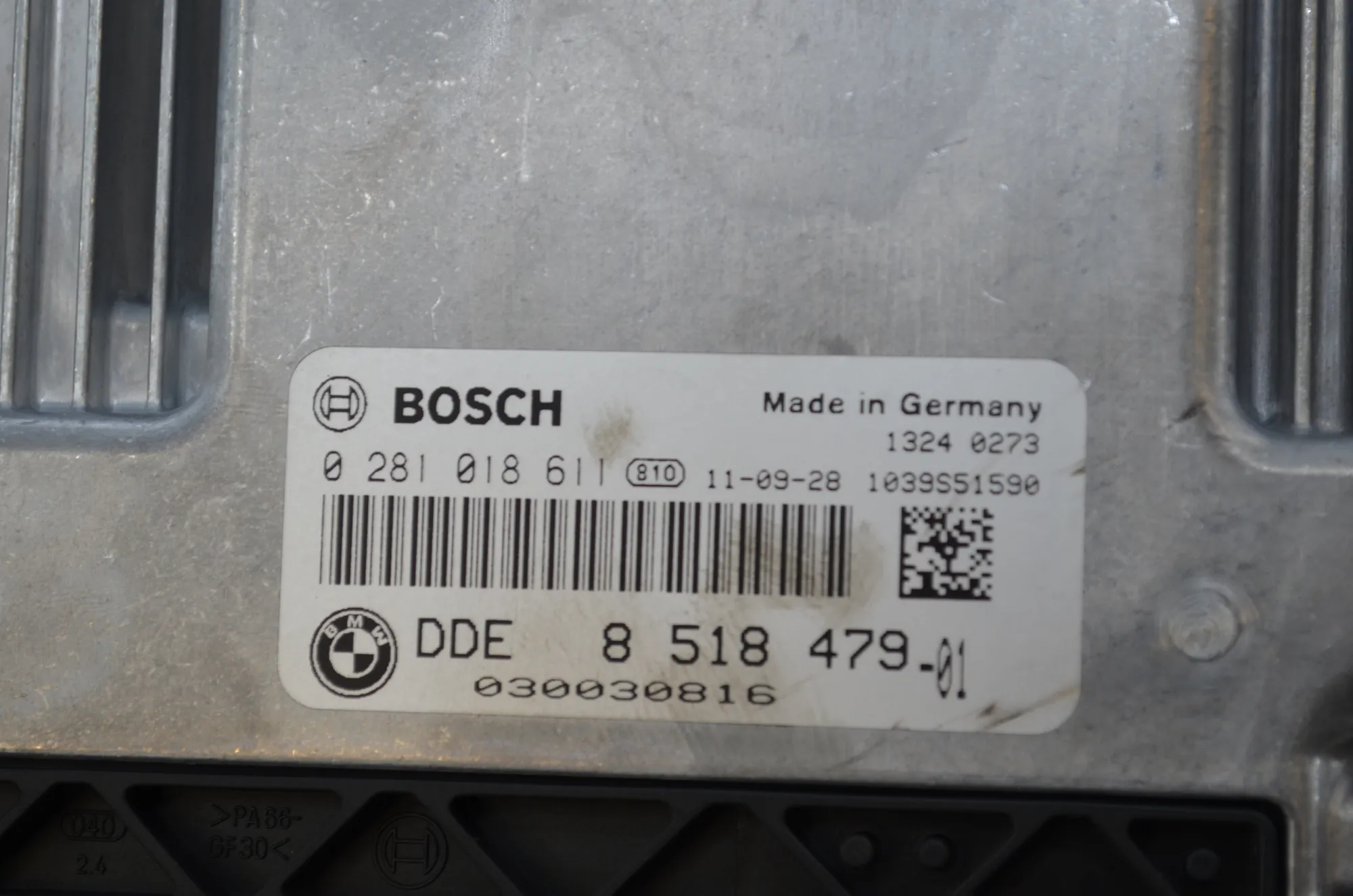 Engine Ignition ECU Set – OEM 8518479 · BMW 5 Touring (F11) 530 d 2011 – 7