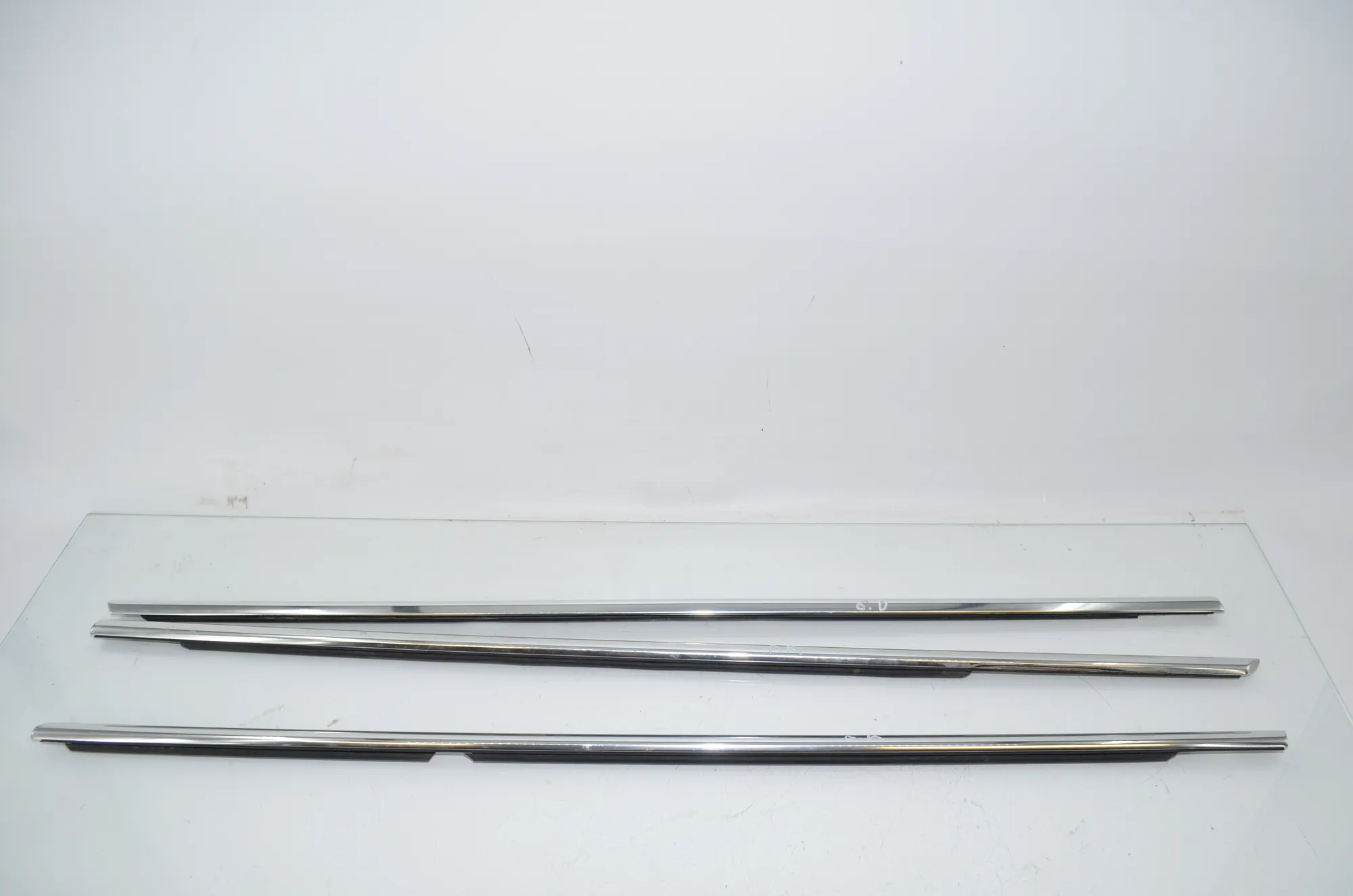 Exterior Trim Kit – OEM 7263379 · BMW 3 (F30, F80) 330 d 2016 – 2
