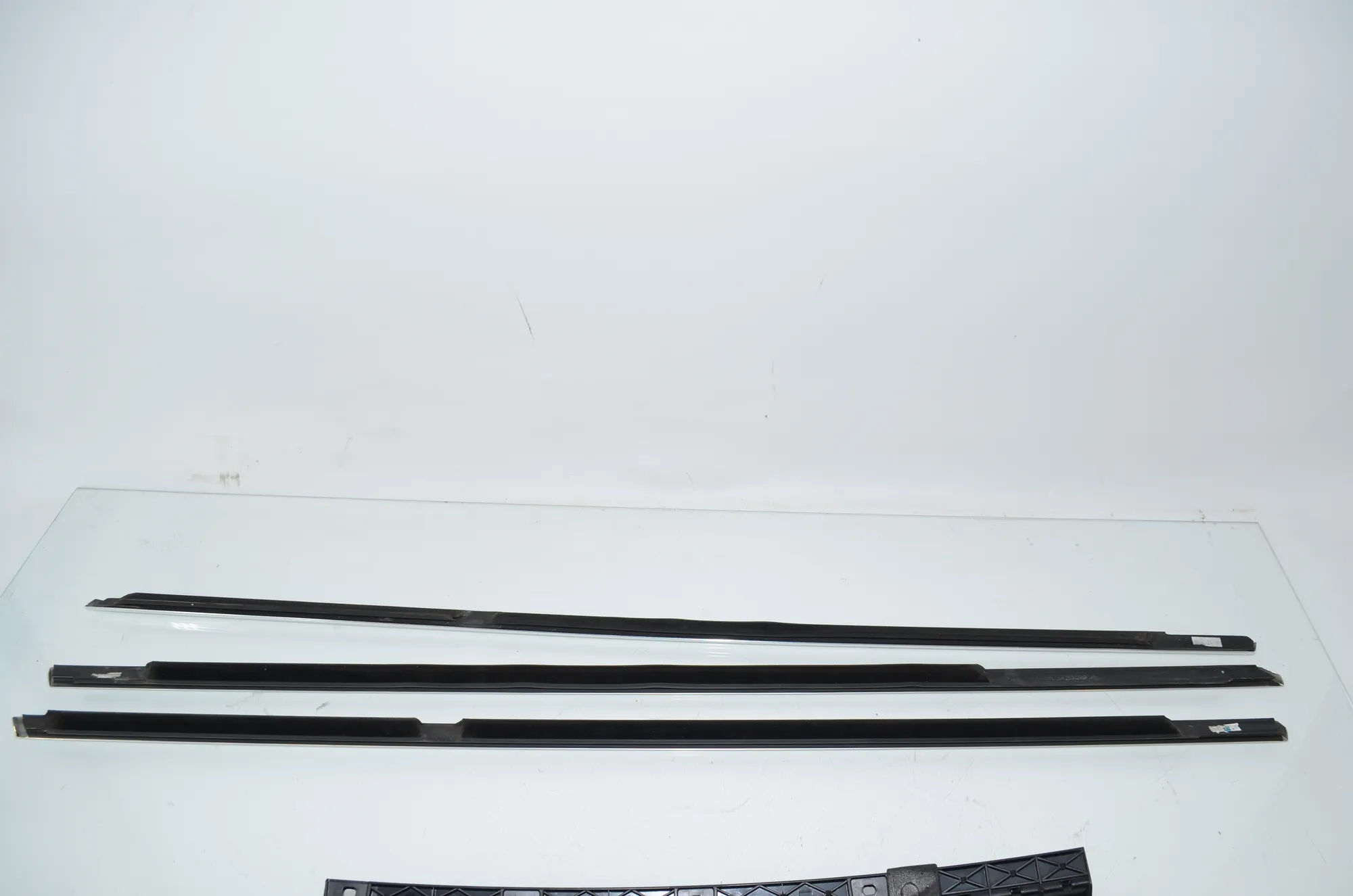 Exterior Trim Kit – OEM 7263379 · BMW 3 (F30, F80) 330 d 2016 – 5