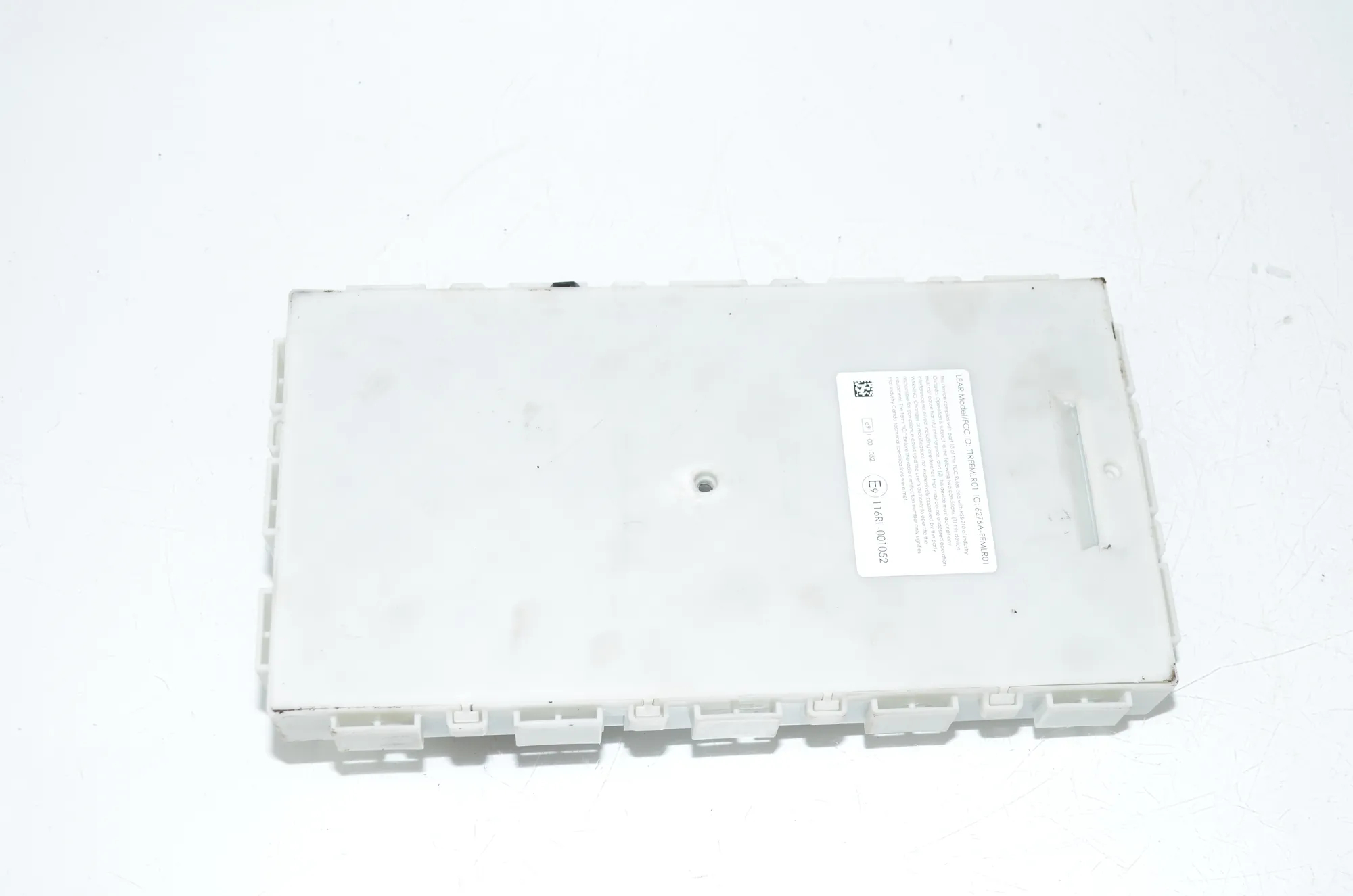 Engine Ignition ECU Set – OEM 8586540 · BMW 3 (F30, F80) 330 d 2016 – 8