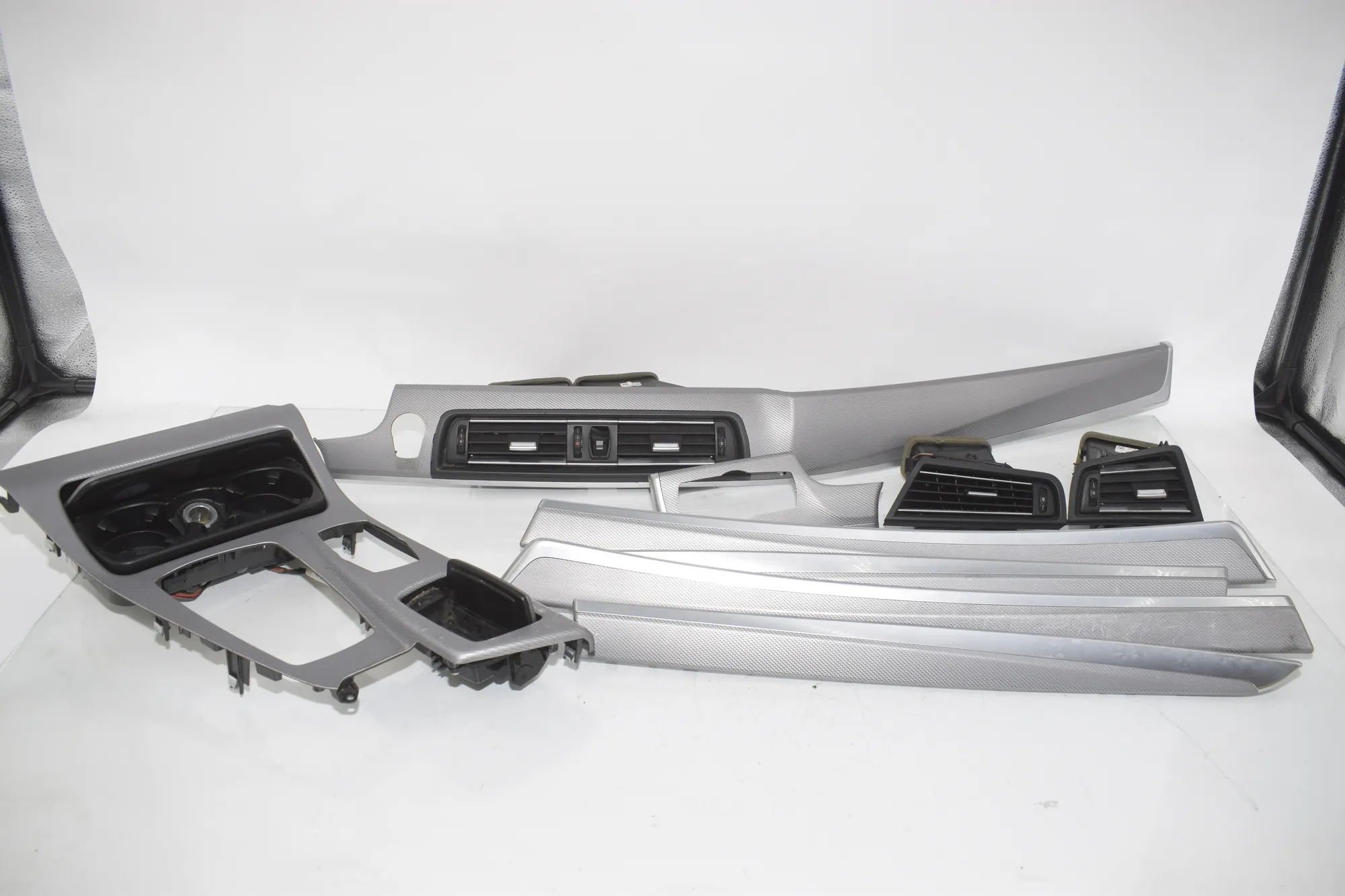 Interior Trim Strips Kit – OEM 9206348 · BMW 5 Touring (F11) 530 d xDrive 2012