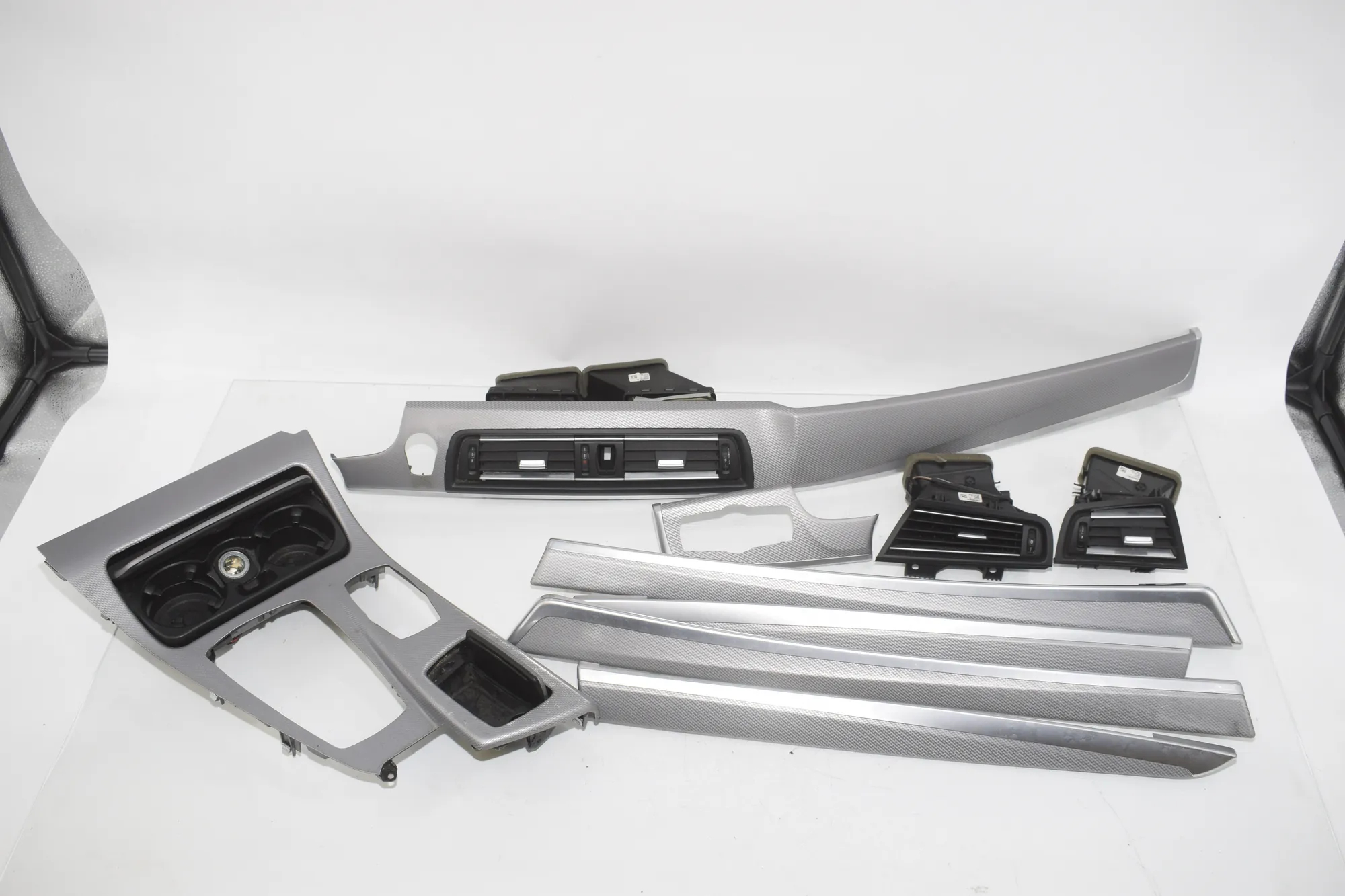 Interior Trim Strips Kit – OEM 9206348 · BMW 5 Touring (F11) 530 d xDrive 2012 – 2