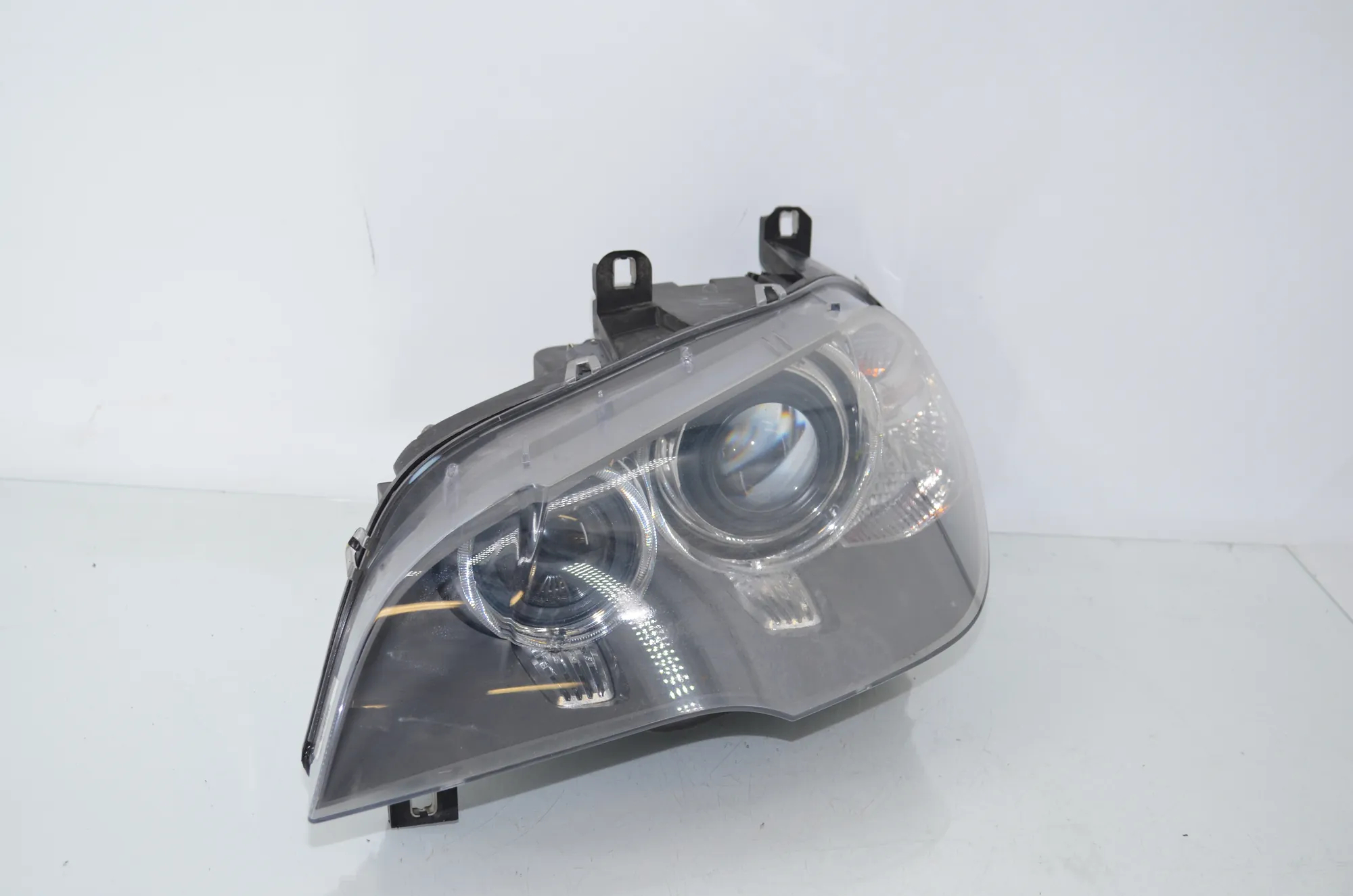 Front Left Headlight – OEM 7221895 · BMW X5 (E70) xDrive 30 d 2010 – 2