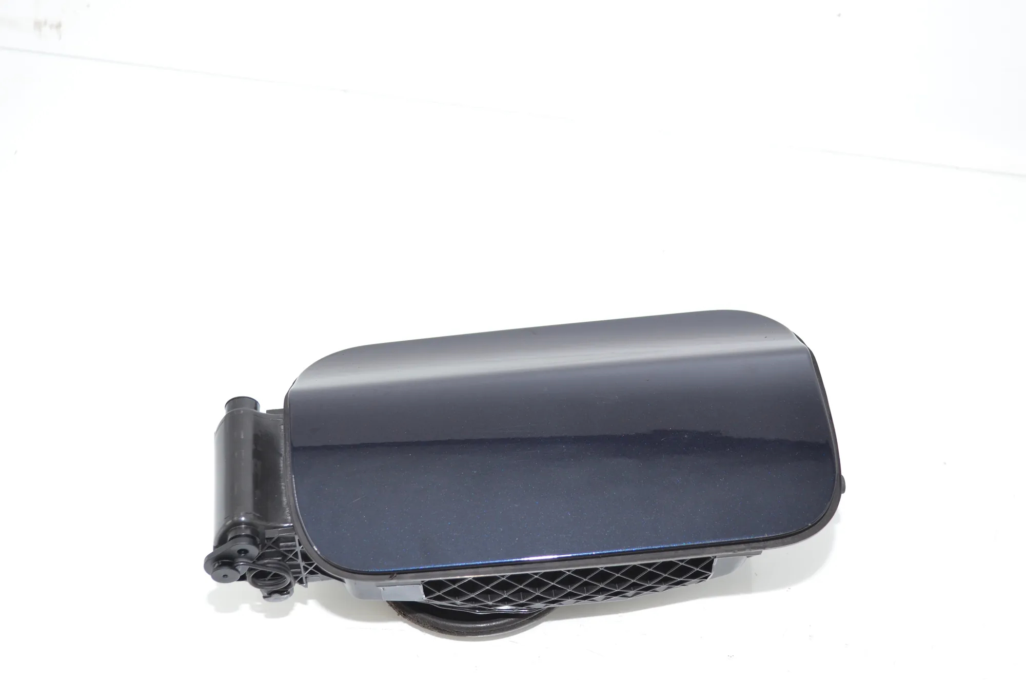 Fuel Tank Flap Cap – OEM 7217767 · BMW 5 Touring (F11) 530 d xDrive 2012 – 2