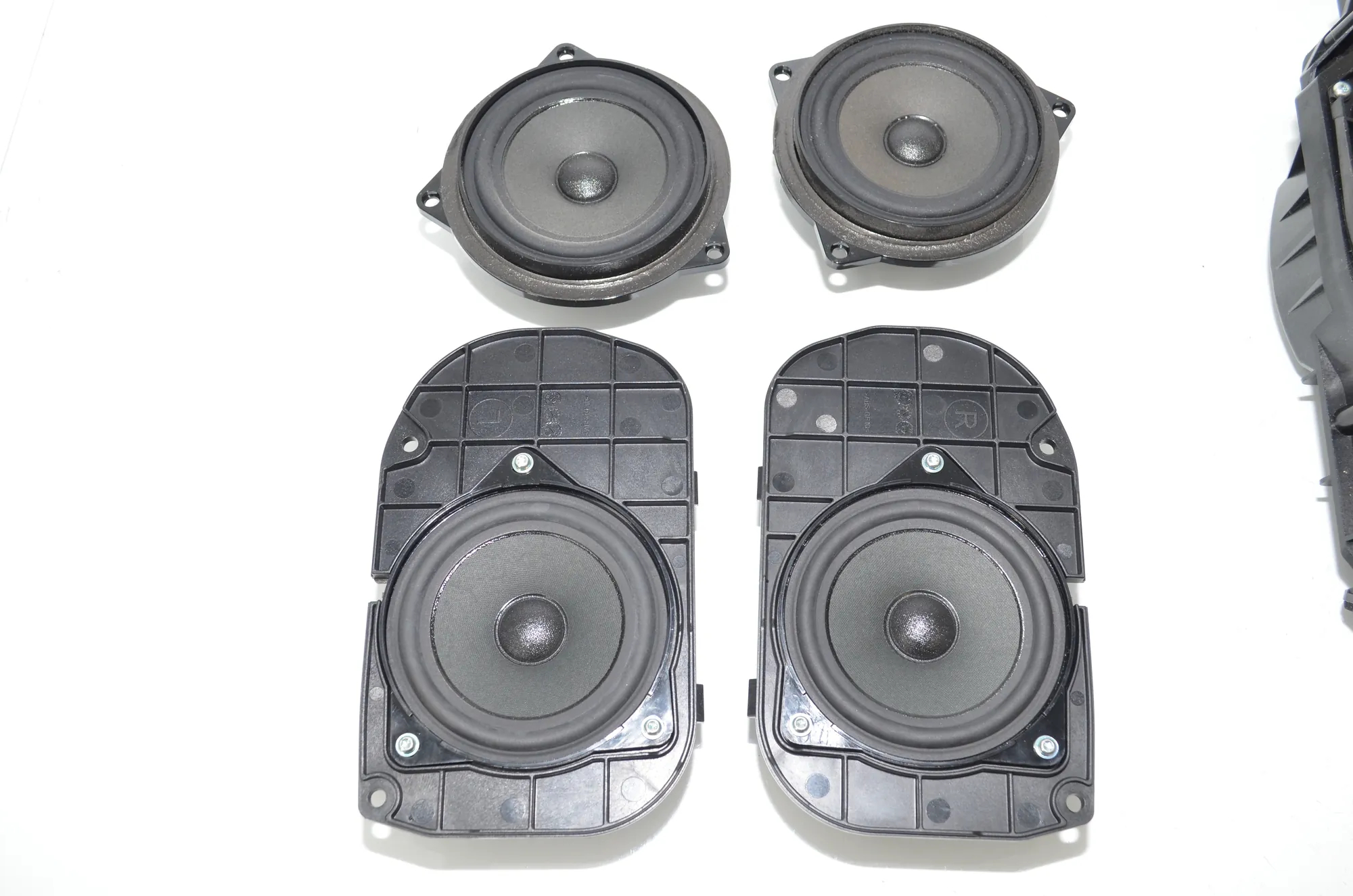 Sound Audio System Set – OEM 9195199 · BMW 5 Touring (F11) 530 d xDrive 2012 – 5
