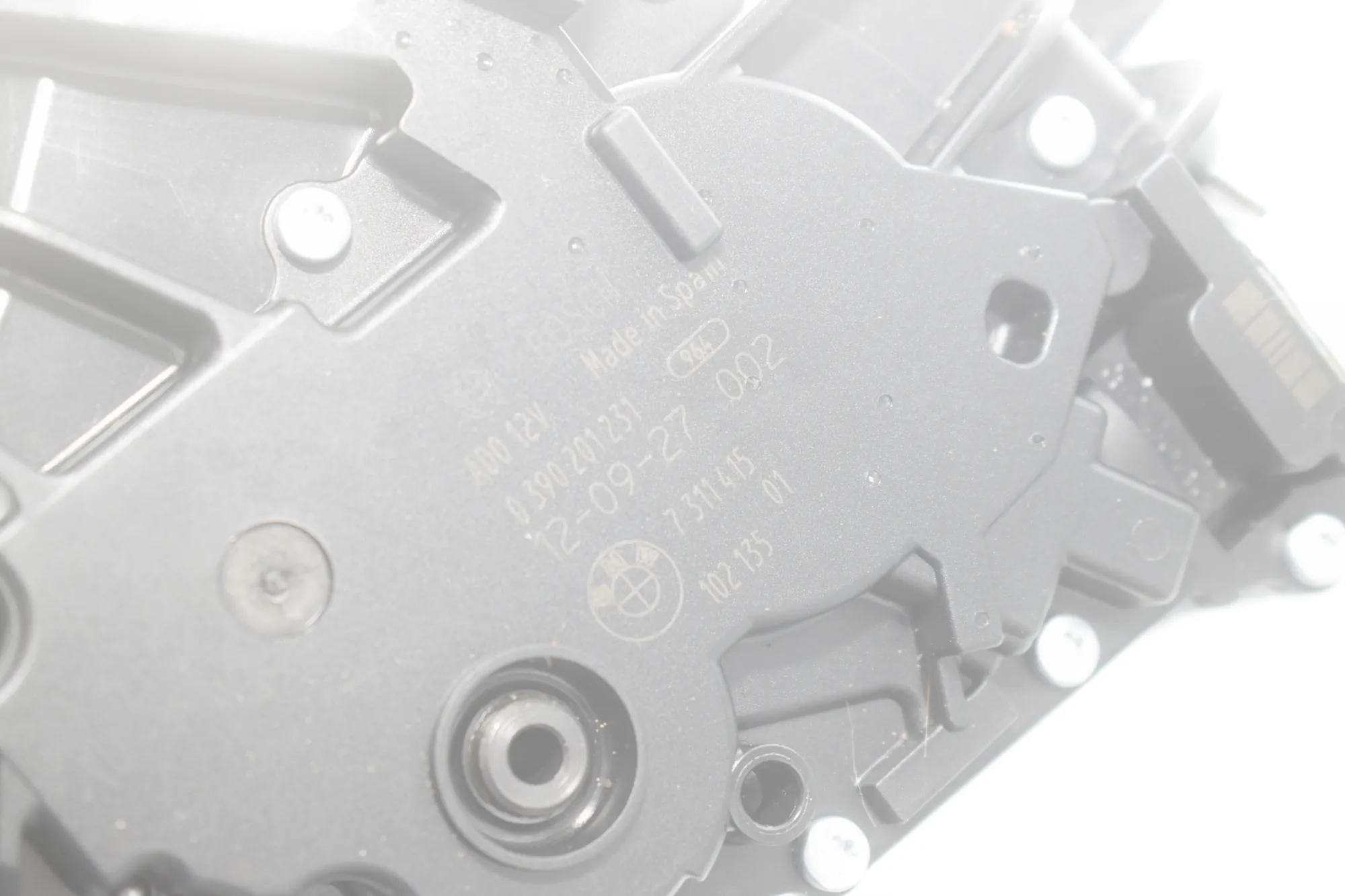 Tailgate Window Wiper Motor – OEM 7311415 · BMW 5 Touring (F11) 530 d xDrive 2012 – 5