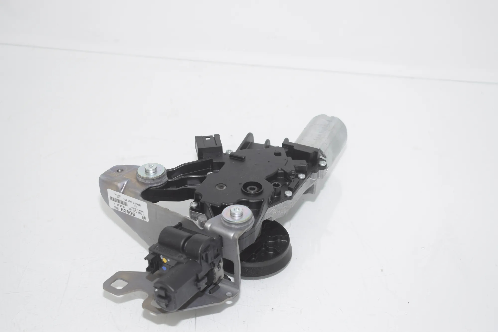 Tailgate Window Wiper Motor – OEM 7311415 · BMW 5 Touring (F11) 530 d xDrive 2012 – 2