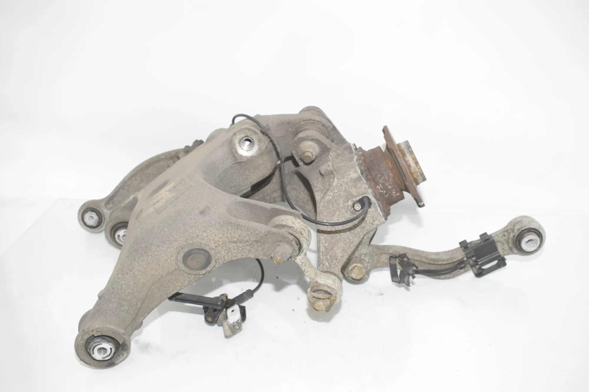Rear Right Wheel Hub – OEM 6796100 · BMW 5 Touring (F11) 530 d xDrive 2012 – 2