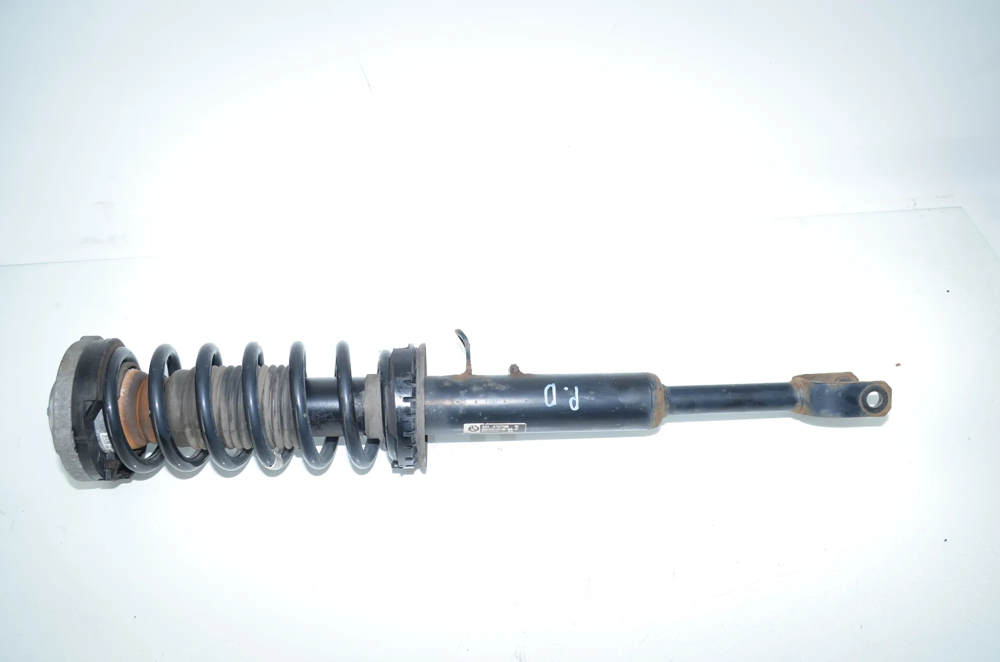 Front Right Shock Absorber – OEM 6797768 · BMW 5 Touring (F11) 530 d 2011