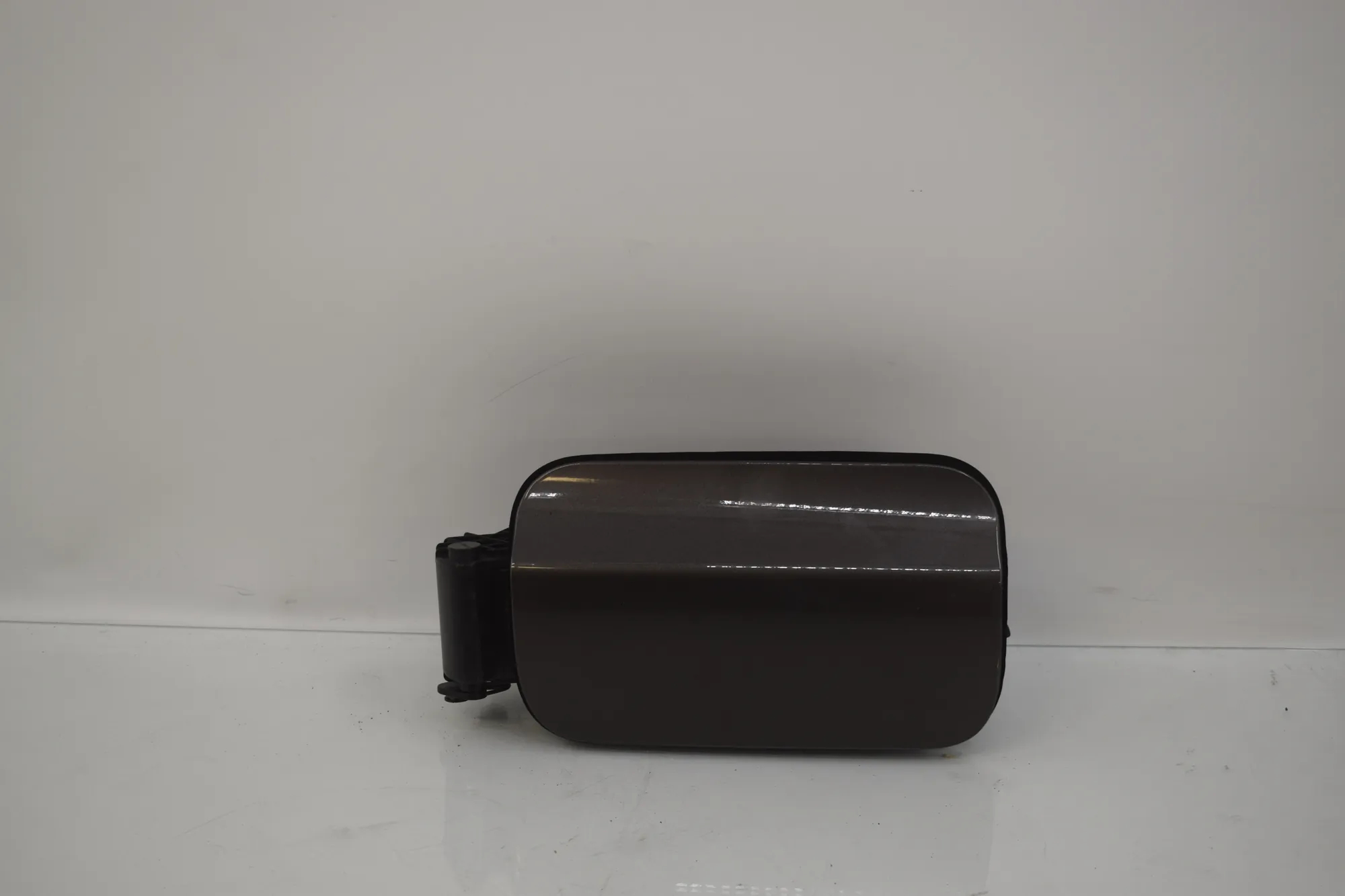 Fuel Tank Flap Cap – OEM 7217767 · BMW 5 Touring (F11) 530 d 2011