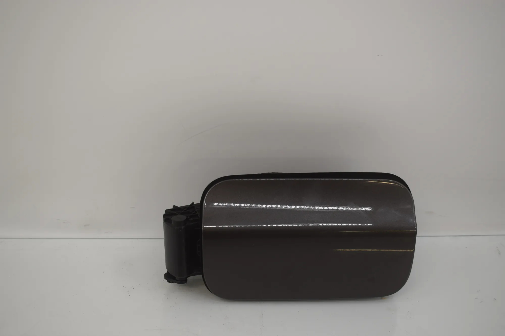 Fuel Tank Flap Cap – OEM 7217767 · BMW 5 Touring (F11) 530 d 2011 – 2