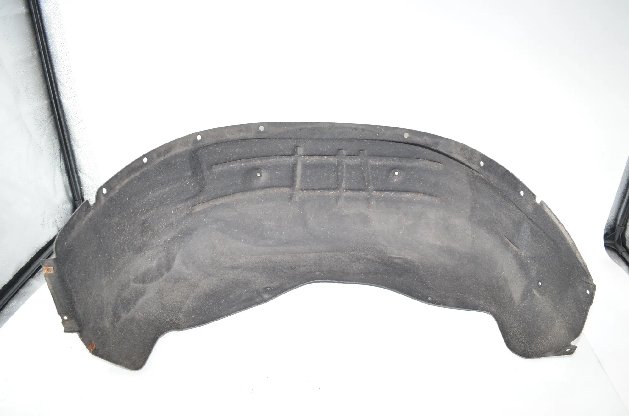Rear Left Arch Liner – OEM 7248209 · BMW X5 (E70) xDrive 30 d 2010 – 2