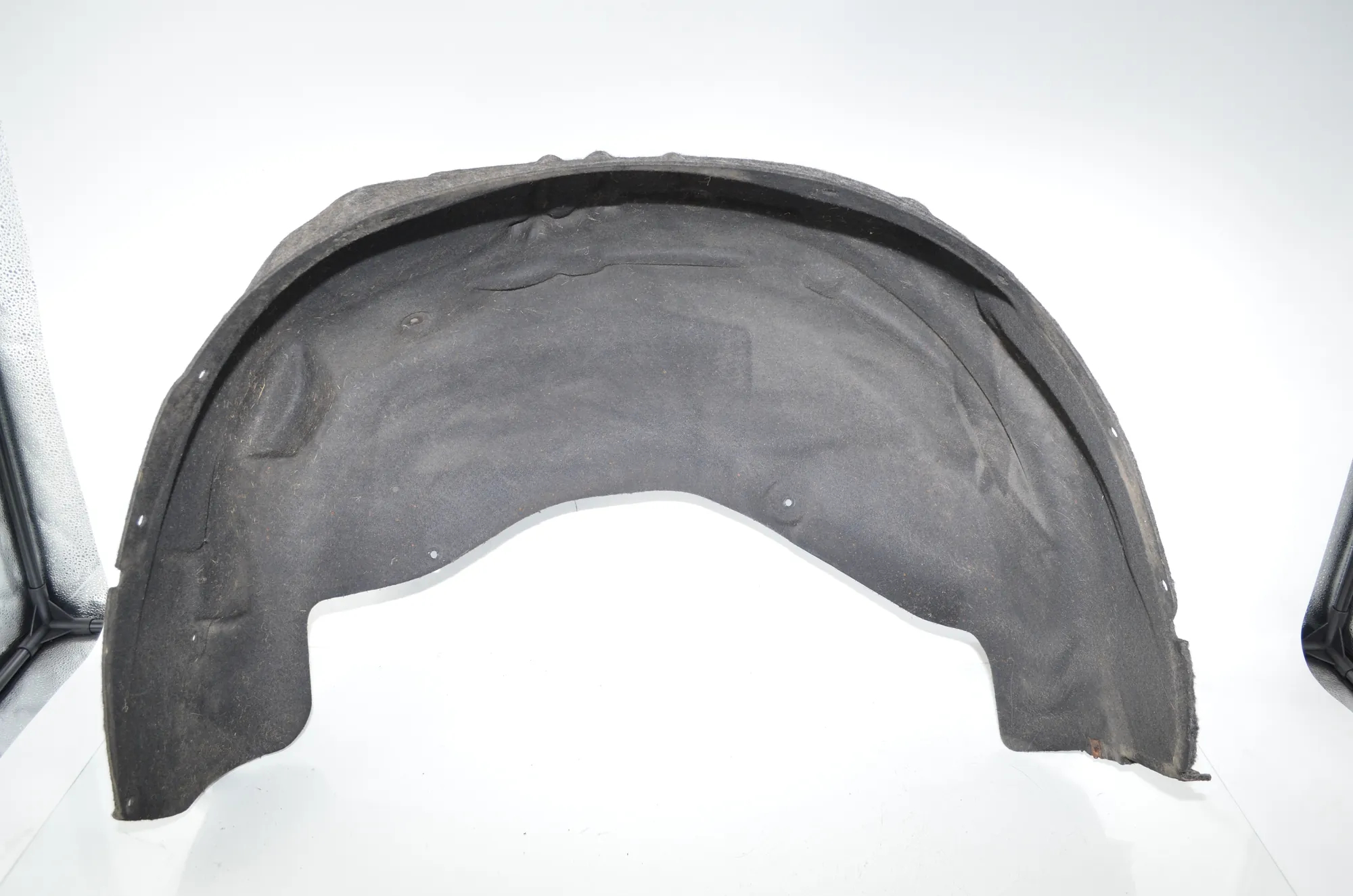 Rear Right Arch Liner – OEM 7248210 · BMW X5 (E70) xDrive 30 d 2010