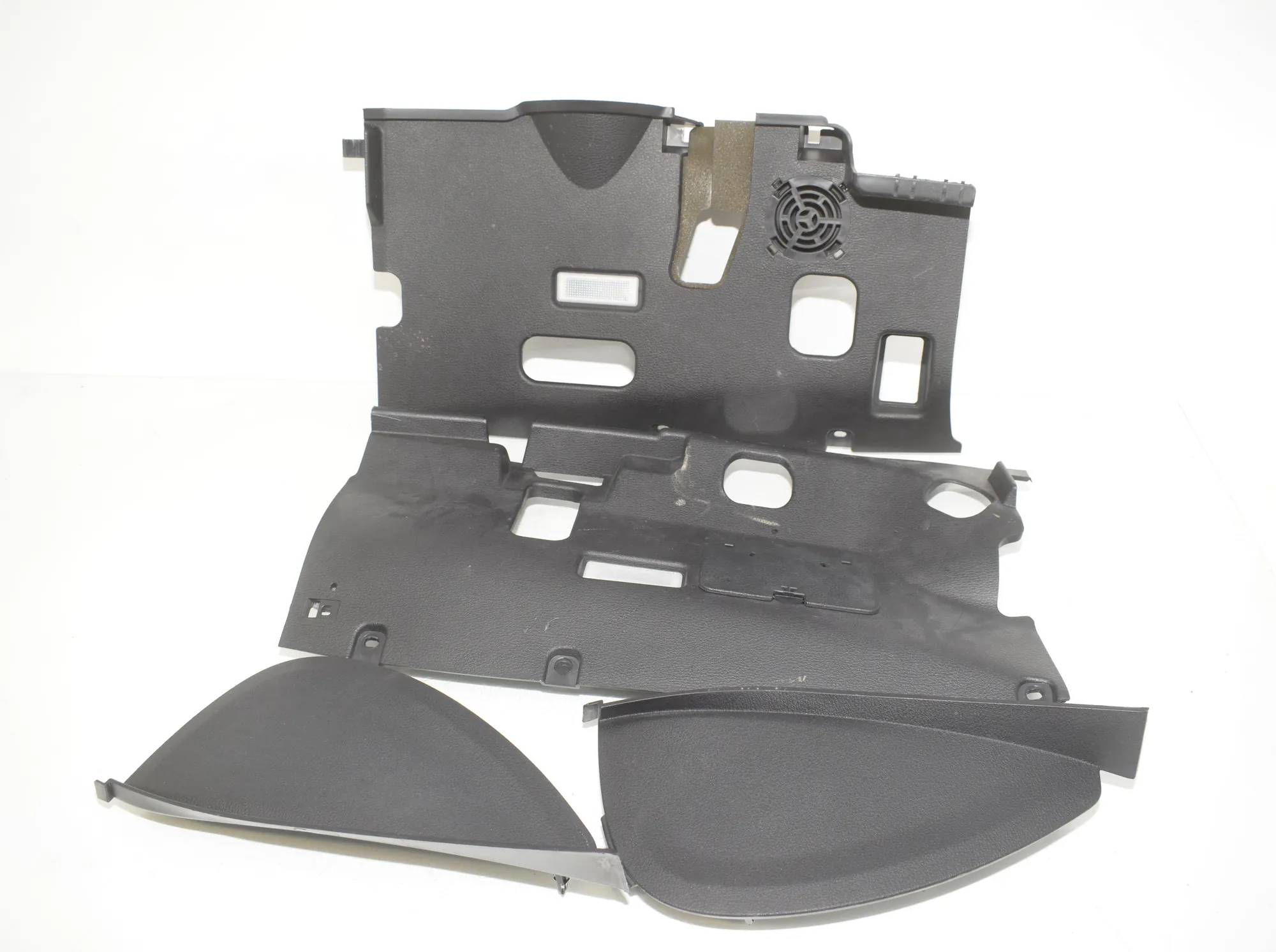 Dashboard Side Trim – OEM 6958799 · BMW X5 (E70) xDrive 30 d 2010 – 2