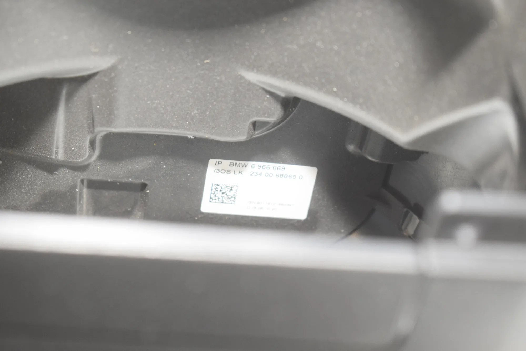 Steering Mechanism Trim – OEM 6966669 · BMW X5 (E70) xDrive 30 d 2010 – 4