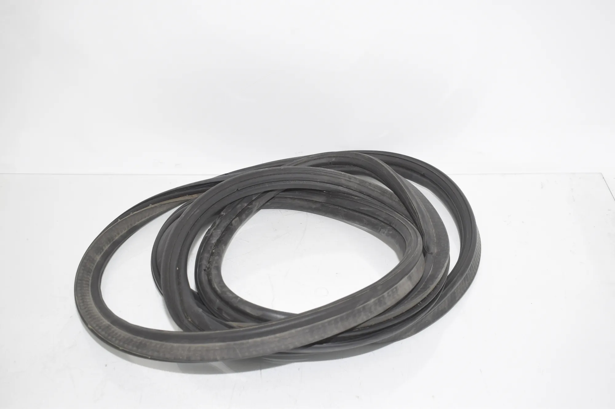 Tailgate Rubber Seal – OEM 7177284 · BMW X5 (E70) xDrive 30 d 2010