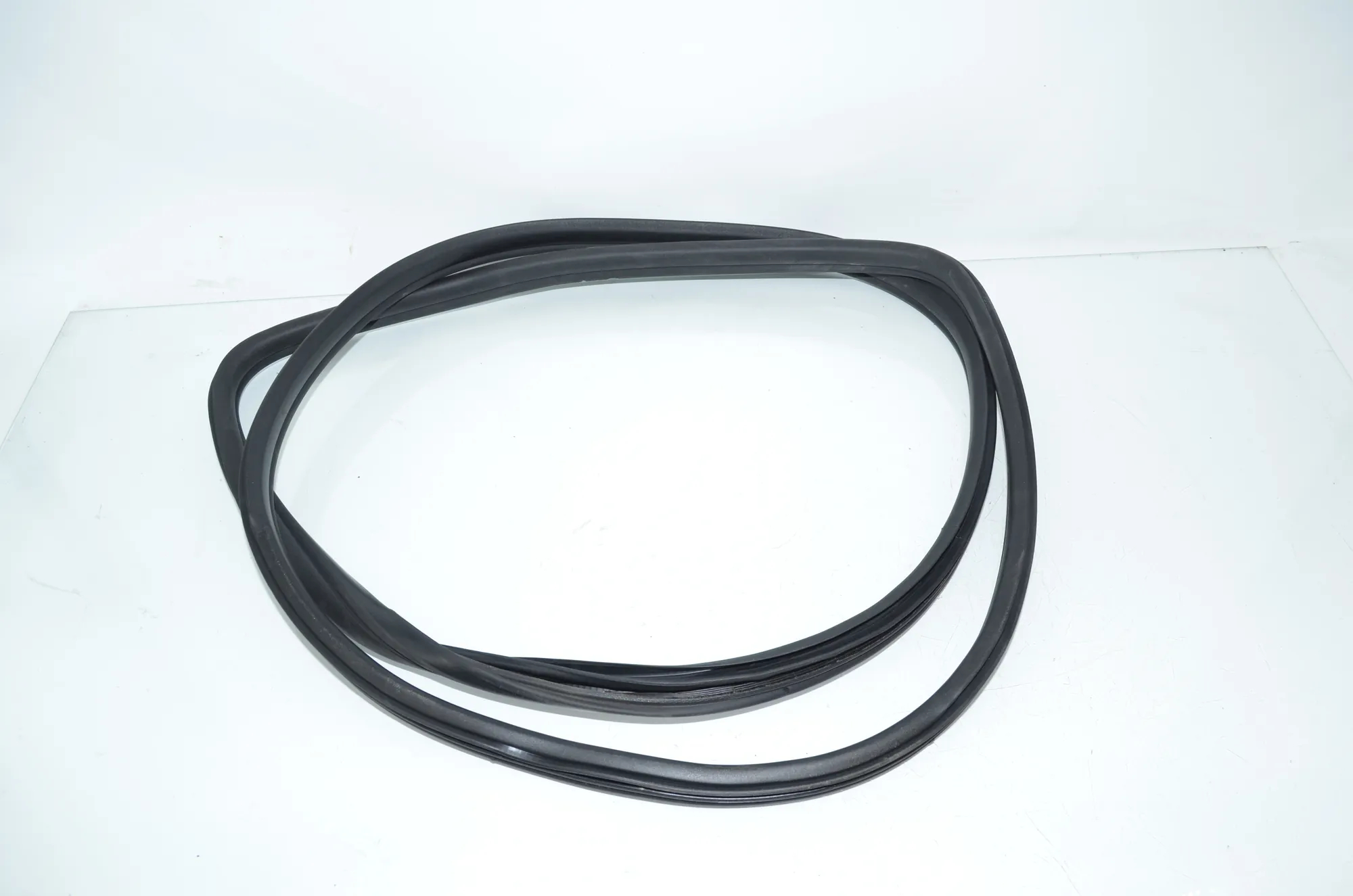 Rear Right Door Seal Rubber – OEM 7220382 · BMW X5 (E70) xDrive 30 d 2010 – 3