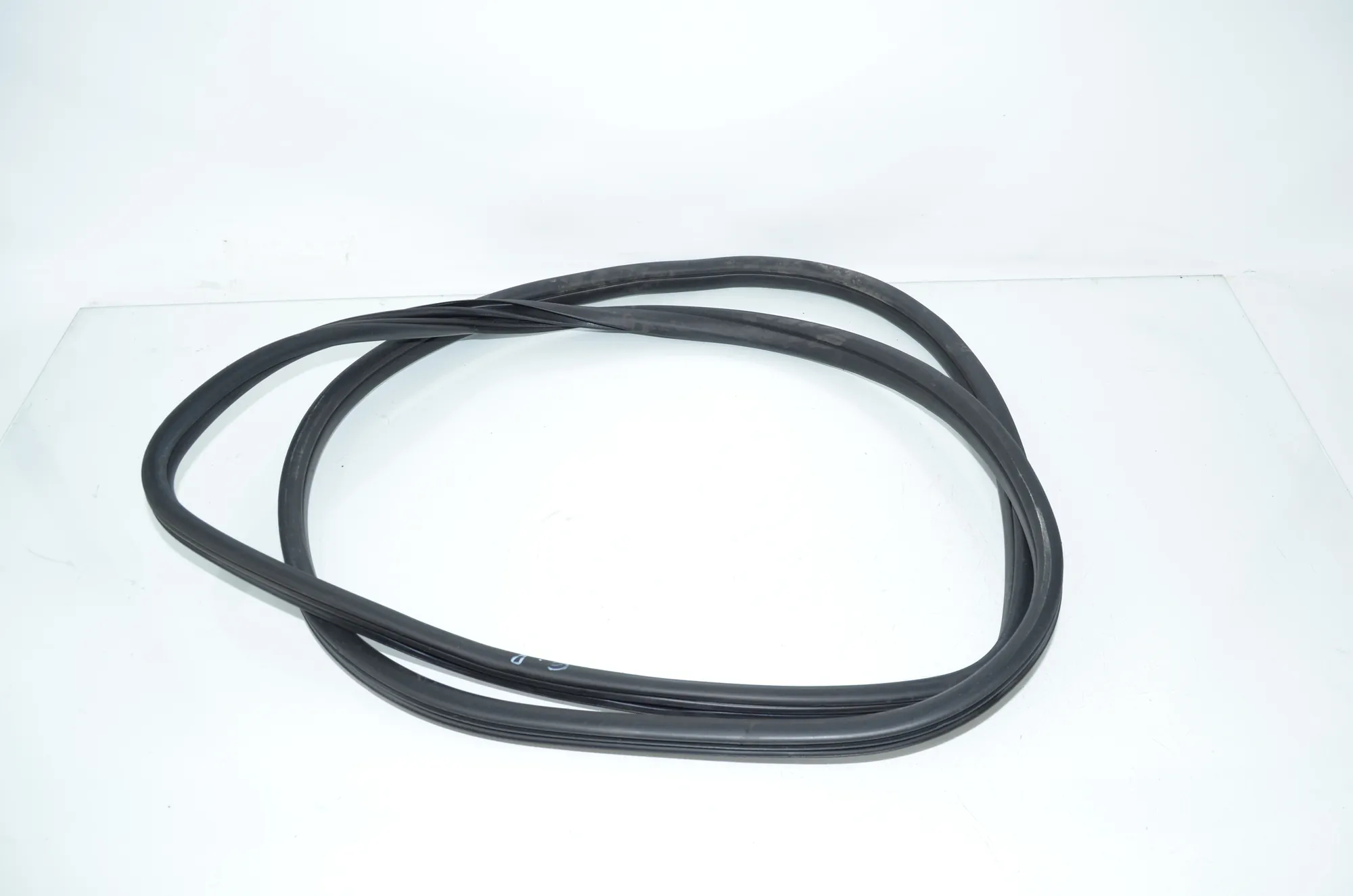 Rear Right Door Seal Rubber – OEM 7220382 · BMW X5 (E70) xDrive 30 d 2010 – 2