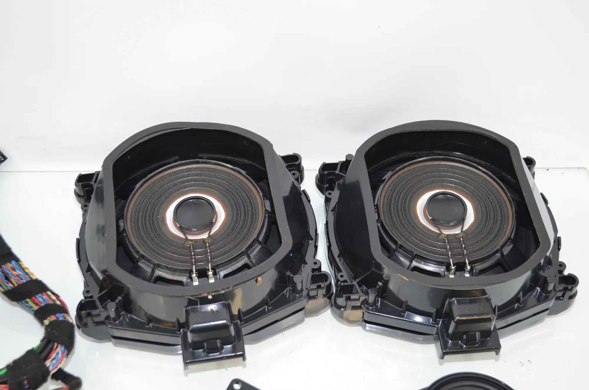Sound Audio System Set – OEM 9218695 · BMW X5 (E70) xDrive 30 d 2010 – 2
