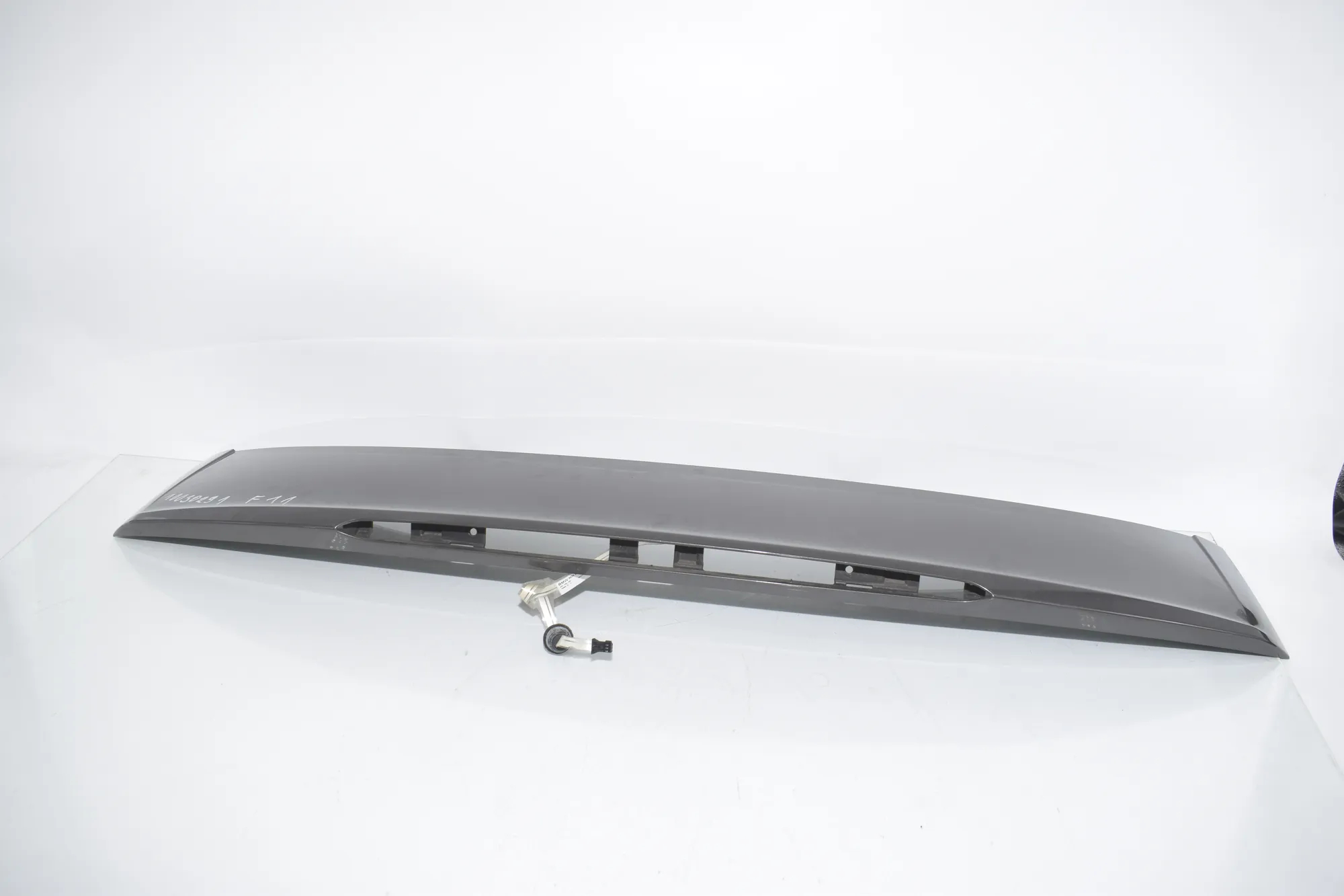 Tailgate Bootlid Spoiler – OEM 7207511 · BMW 5 Touring (F11) 530 d 2011