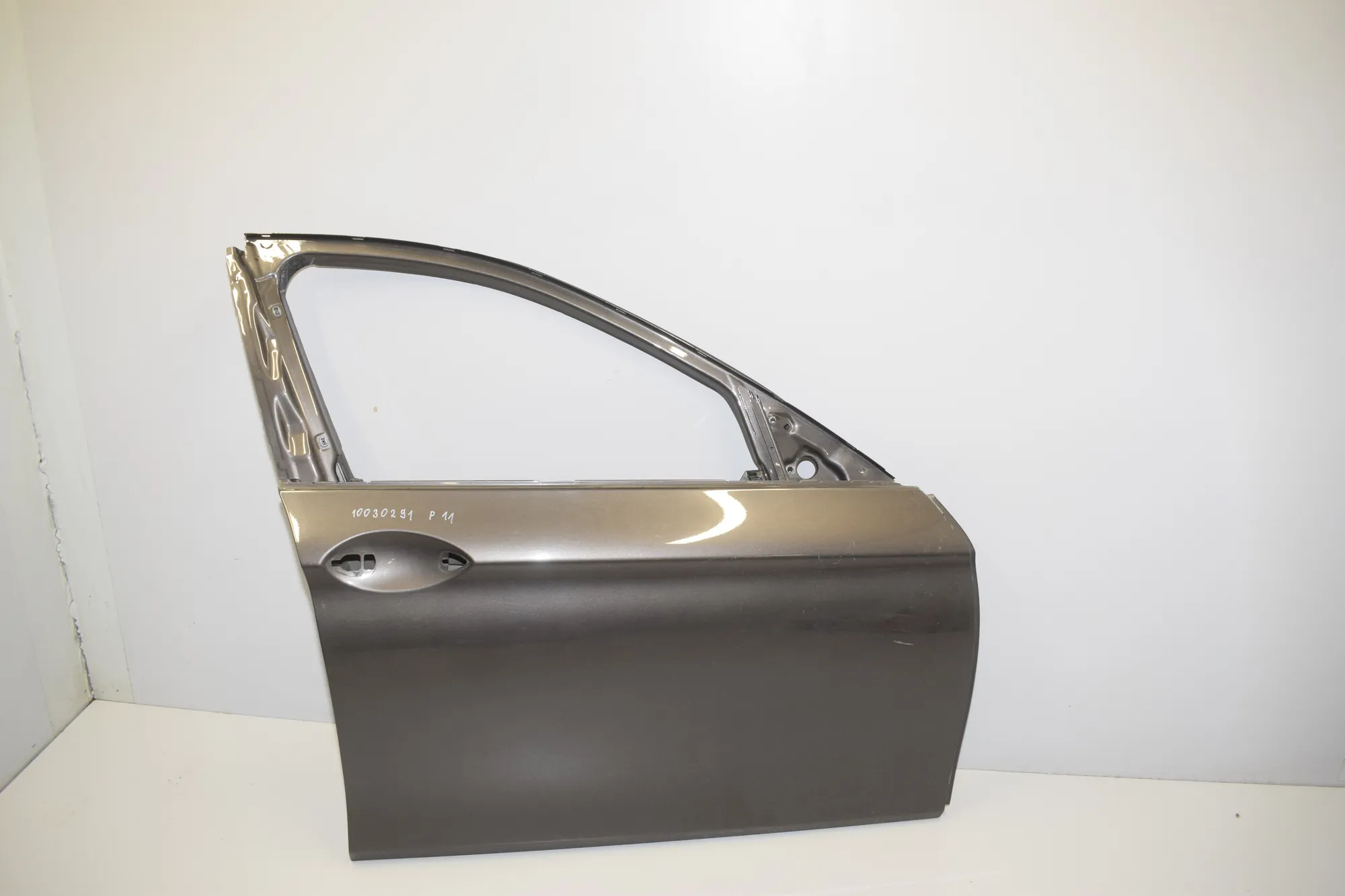 Front Right Door – OEM 000 · BMW 5 Touring (F11) 530 d 2011 – 2