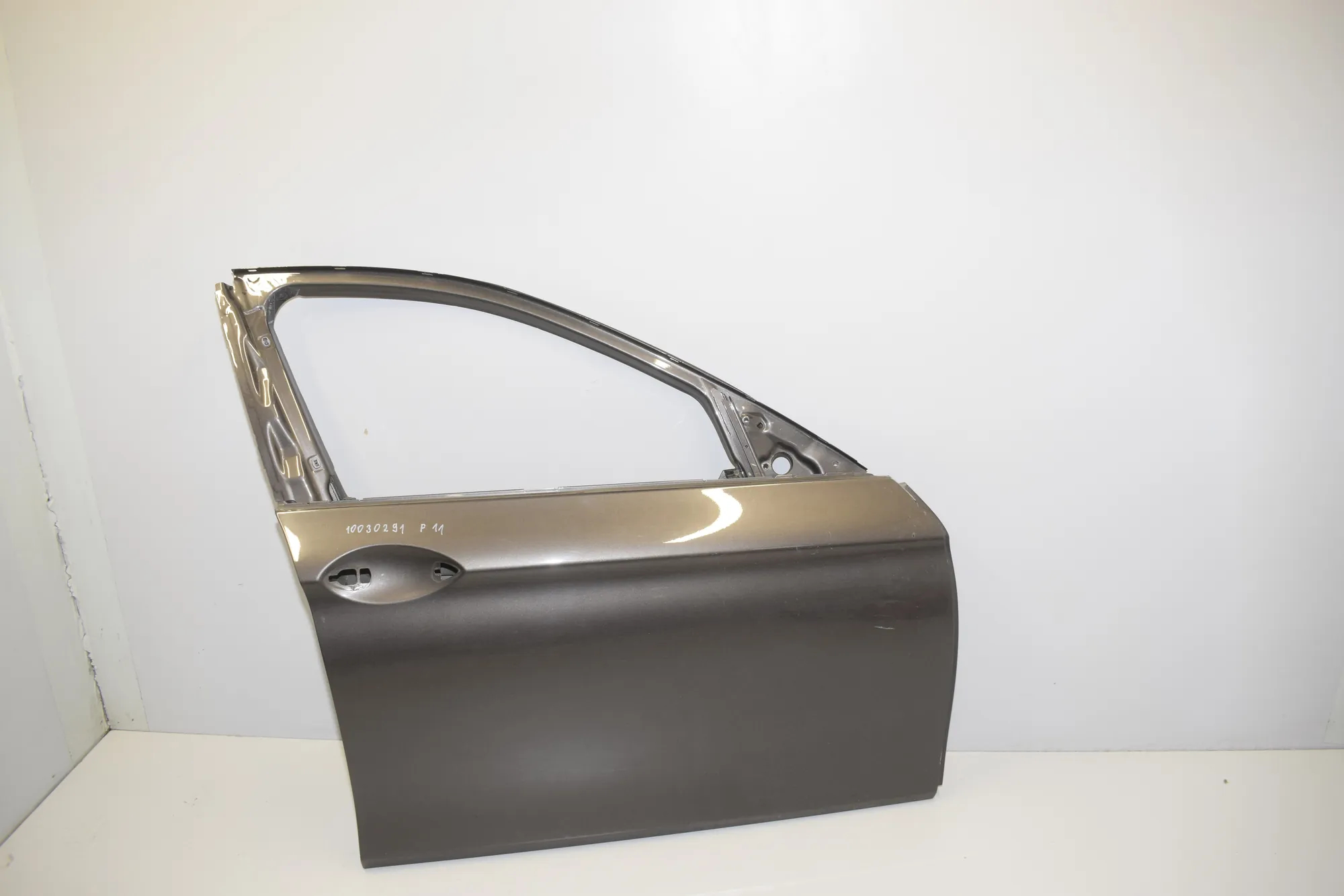 Front Right Door – OEM 000 · BMW 5 Touring (F11) 530 d 2011 – 3