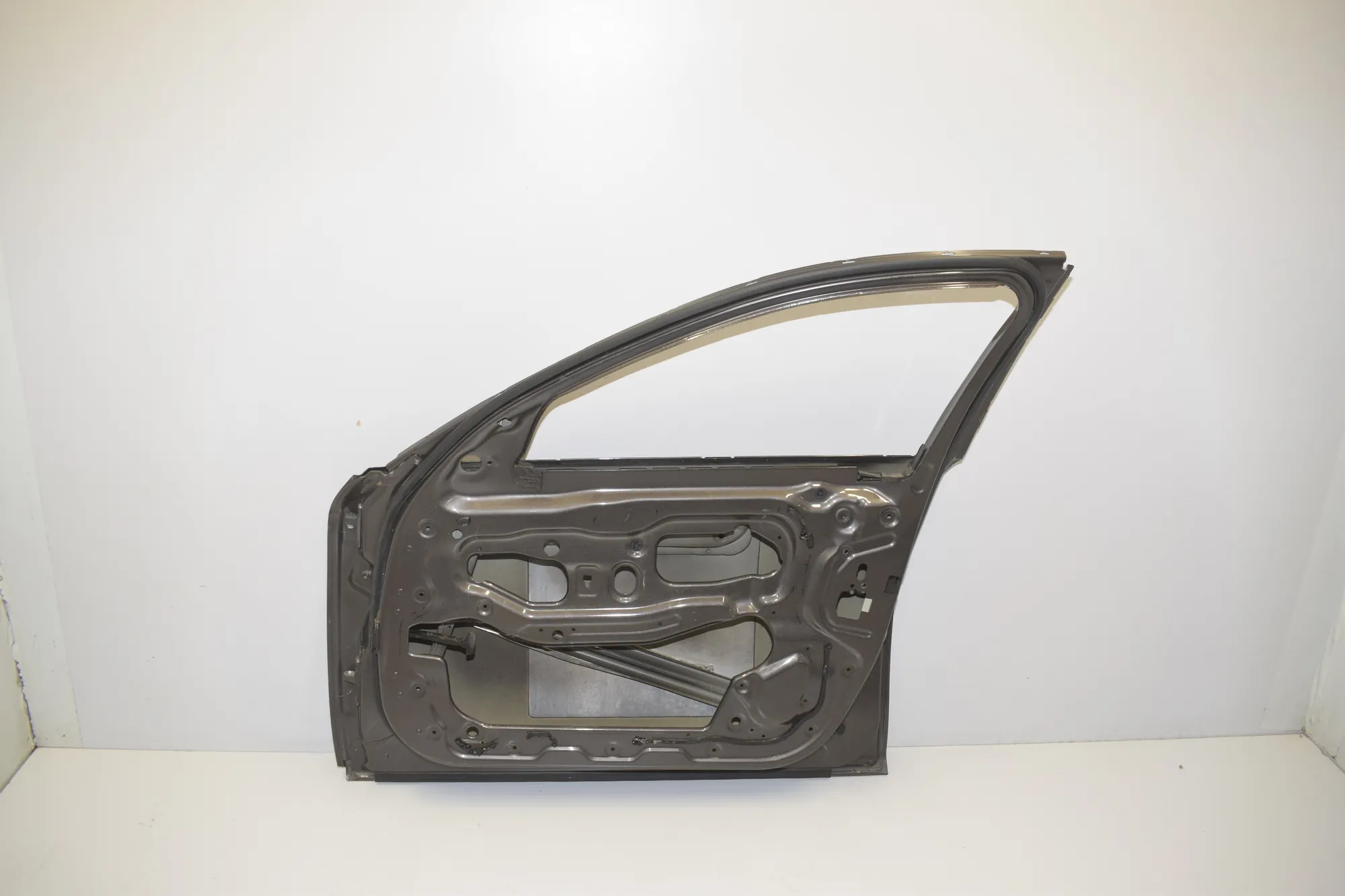 Front Right Door – OEM 000 · BMW 5 Touring (F11) 530 d 2011 – 5