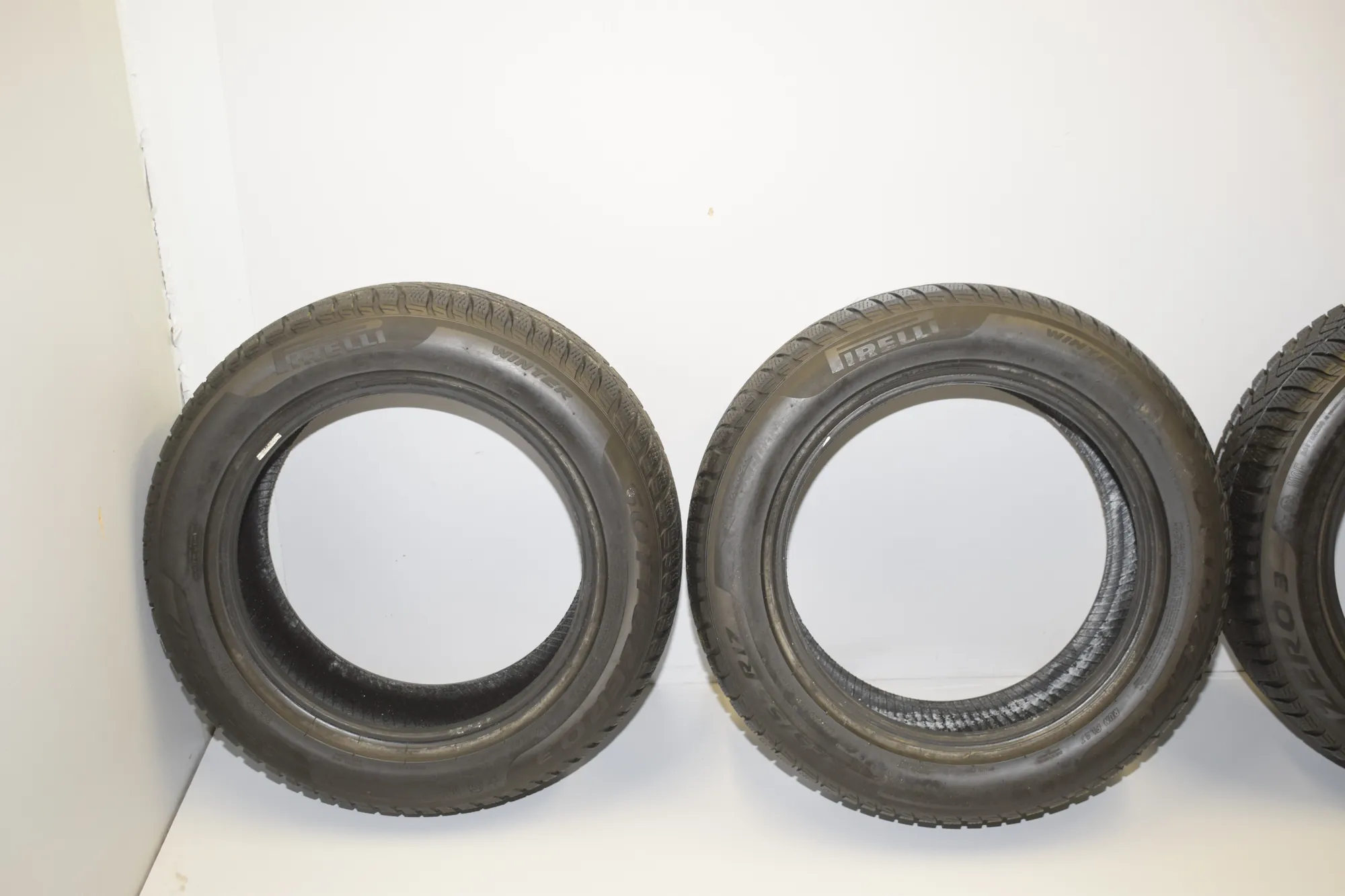 Tyre Kit · BMW 5 Touring (F11) 530 d 2011 – 7