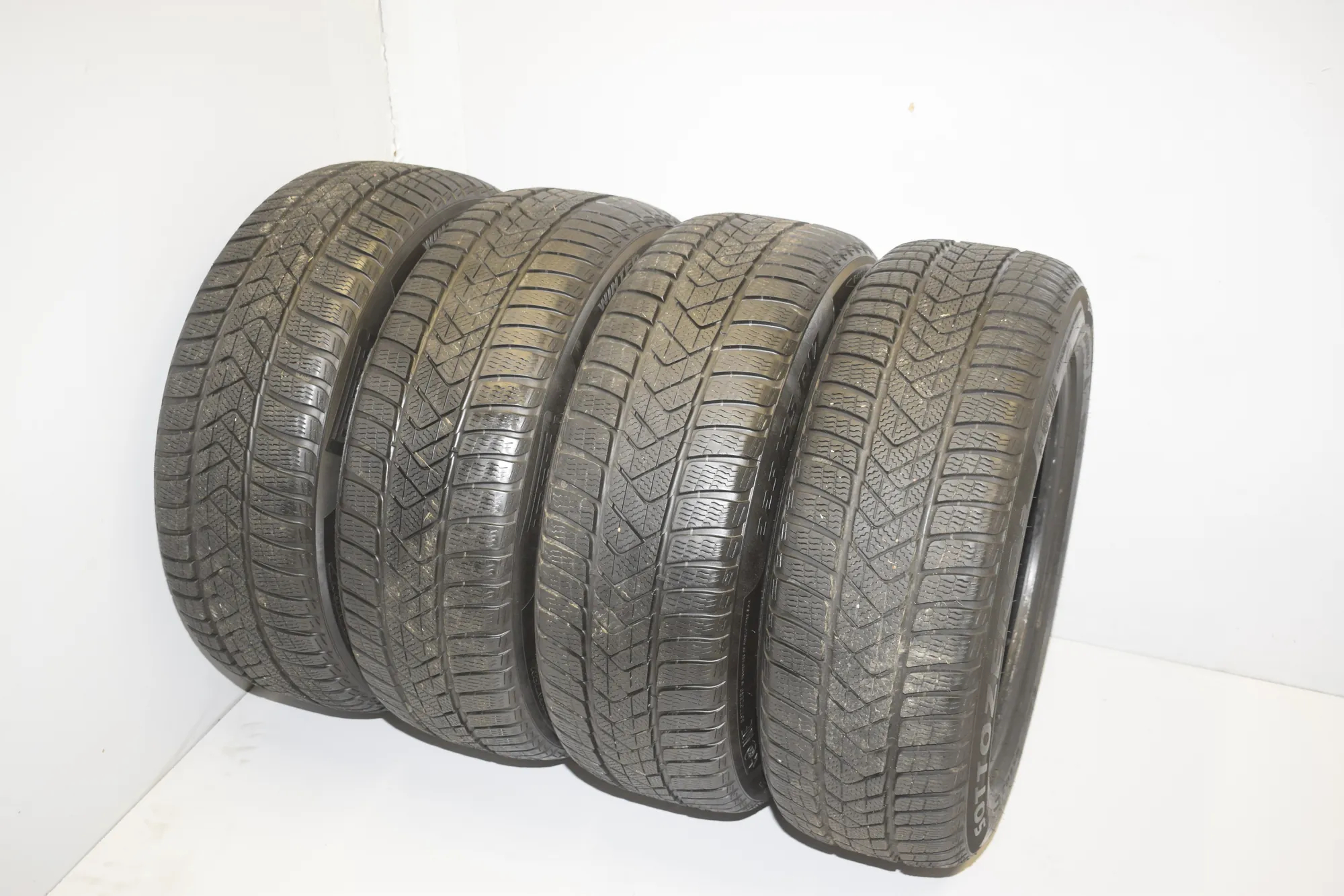 Tyre Kit · BMW 5 Touring (F11) 530 d 2011 – 13