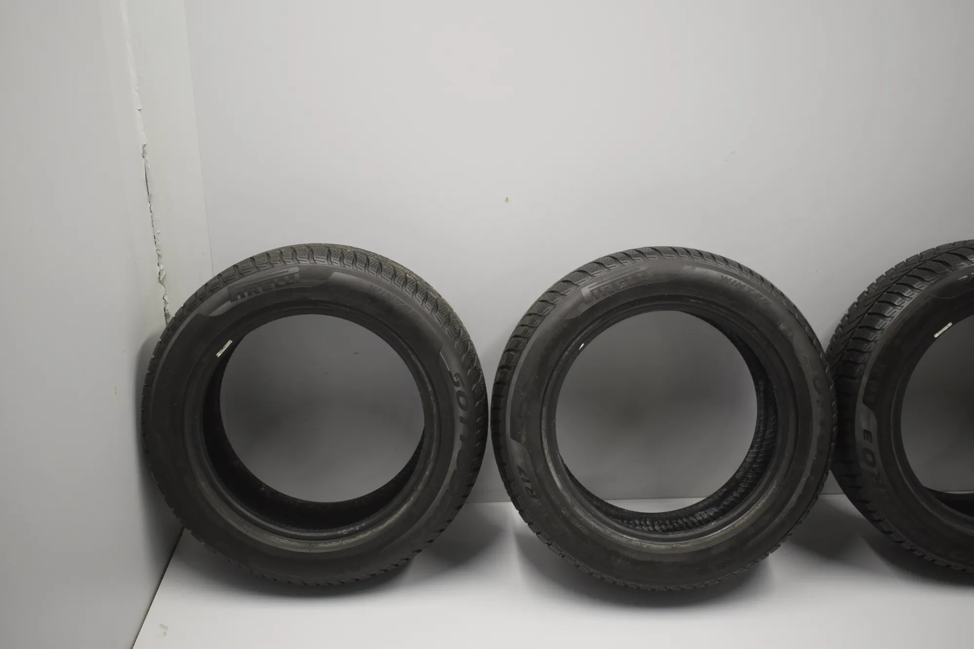 Tyre Kit · BMW 5 Touring (F11) 530 d 2011 – 4