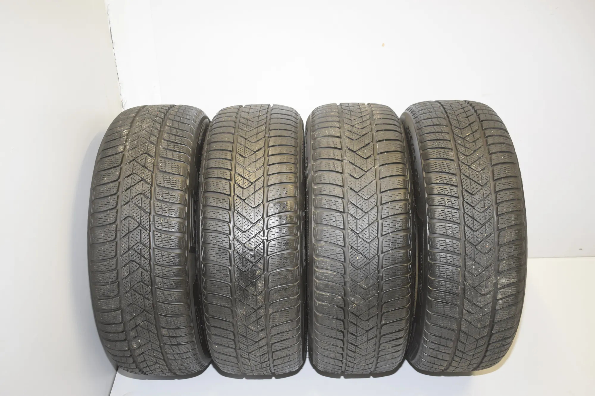 Tyre Kit · BMW 5 Touring (F11) 530 d 2011 – 12
