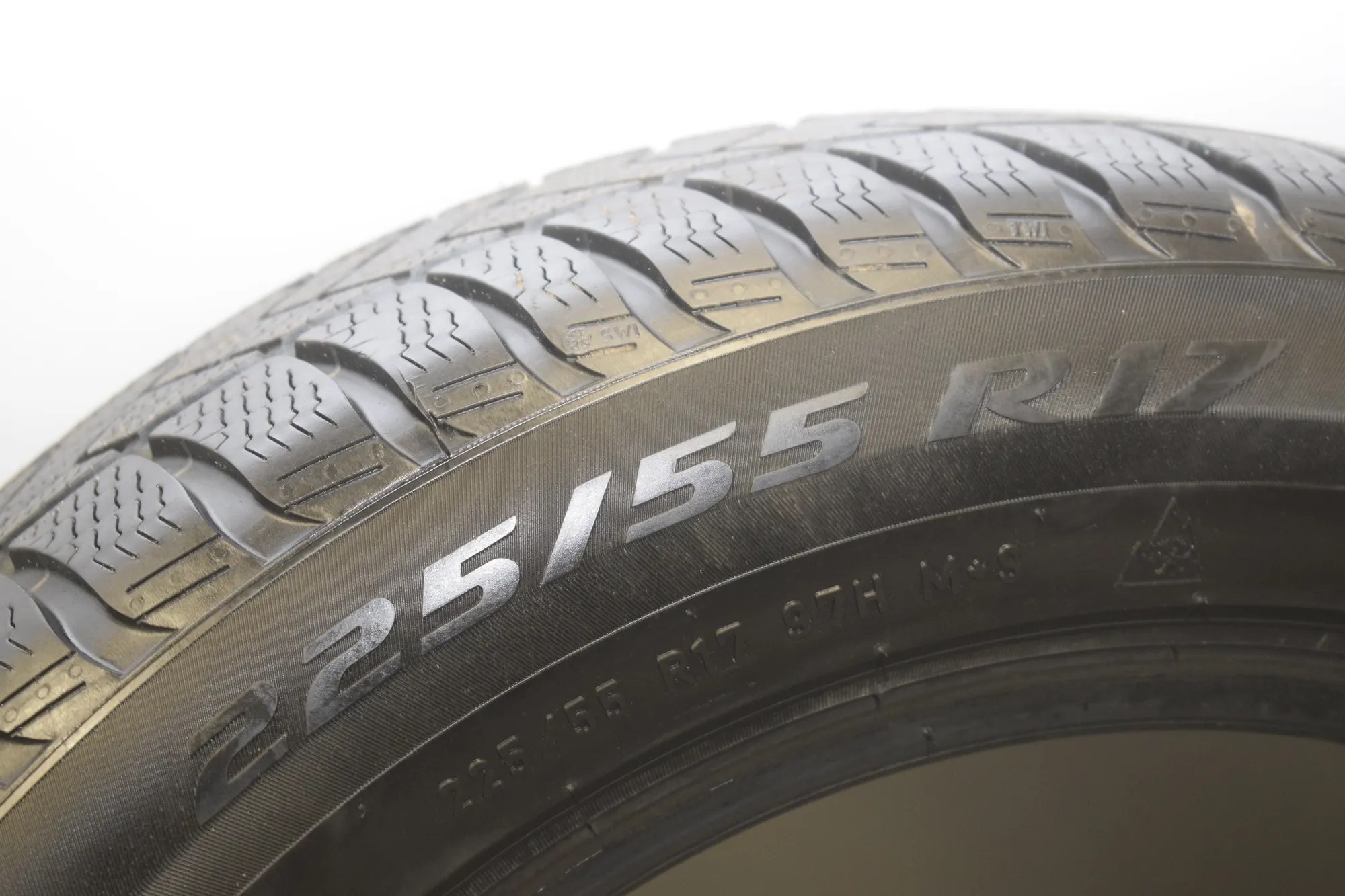 Tyre Kit · BMW 5 Touring (F11) 530 d 2011 – 10