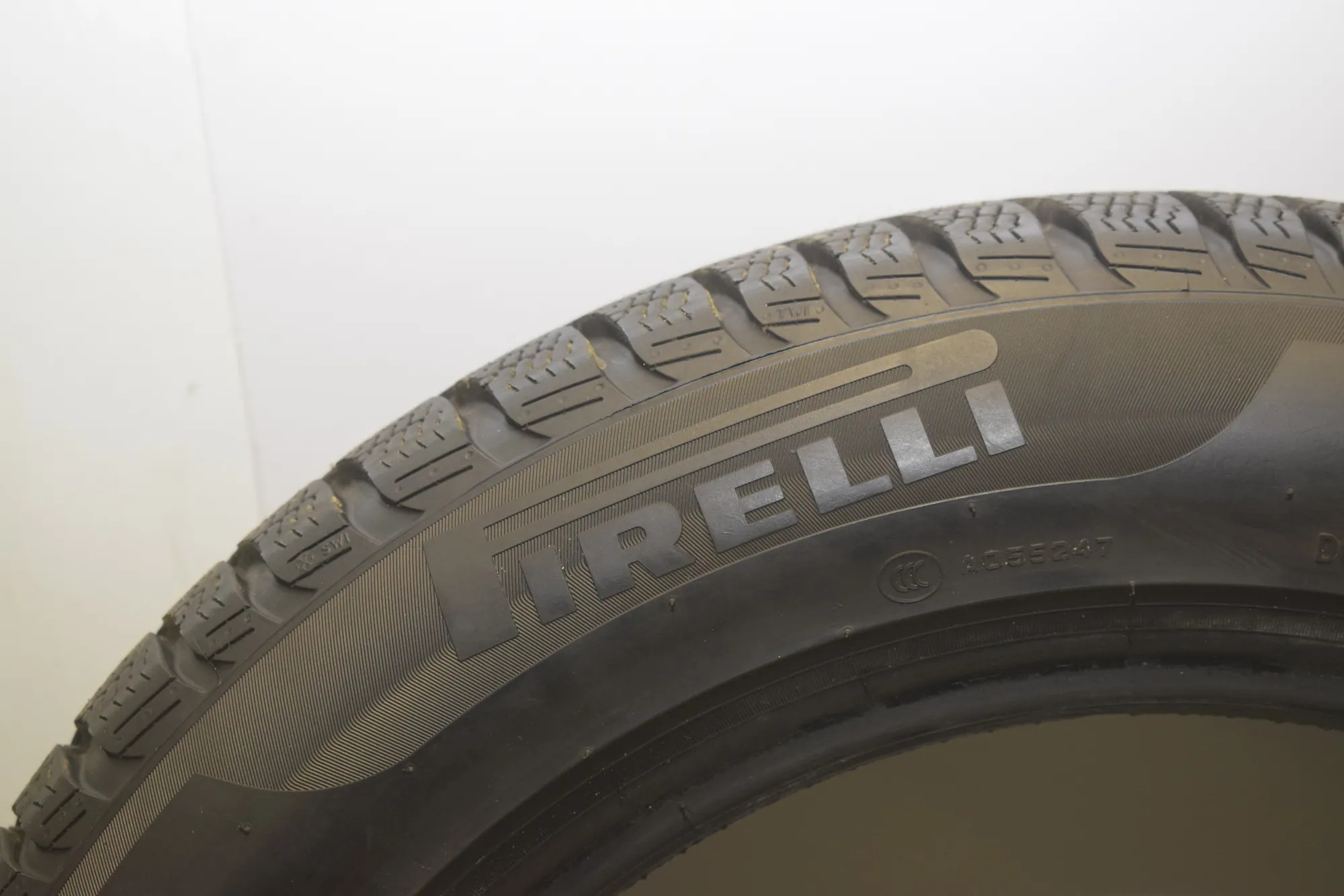 Tyre Kit · BMW 5 Touring (F11) 530 d 2011 – 8