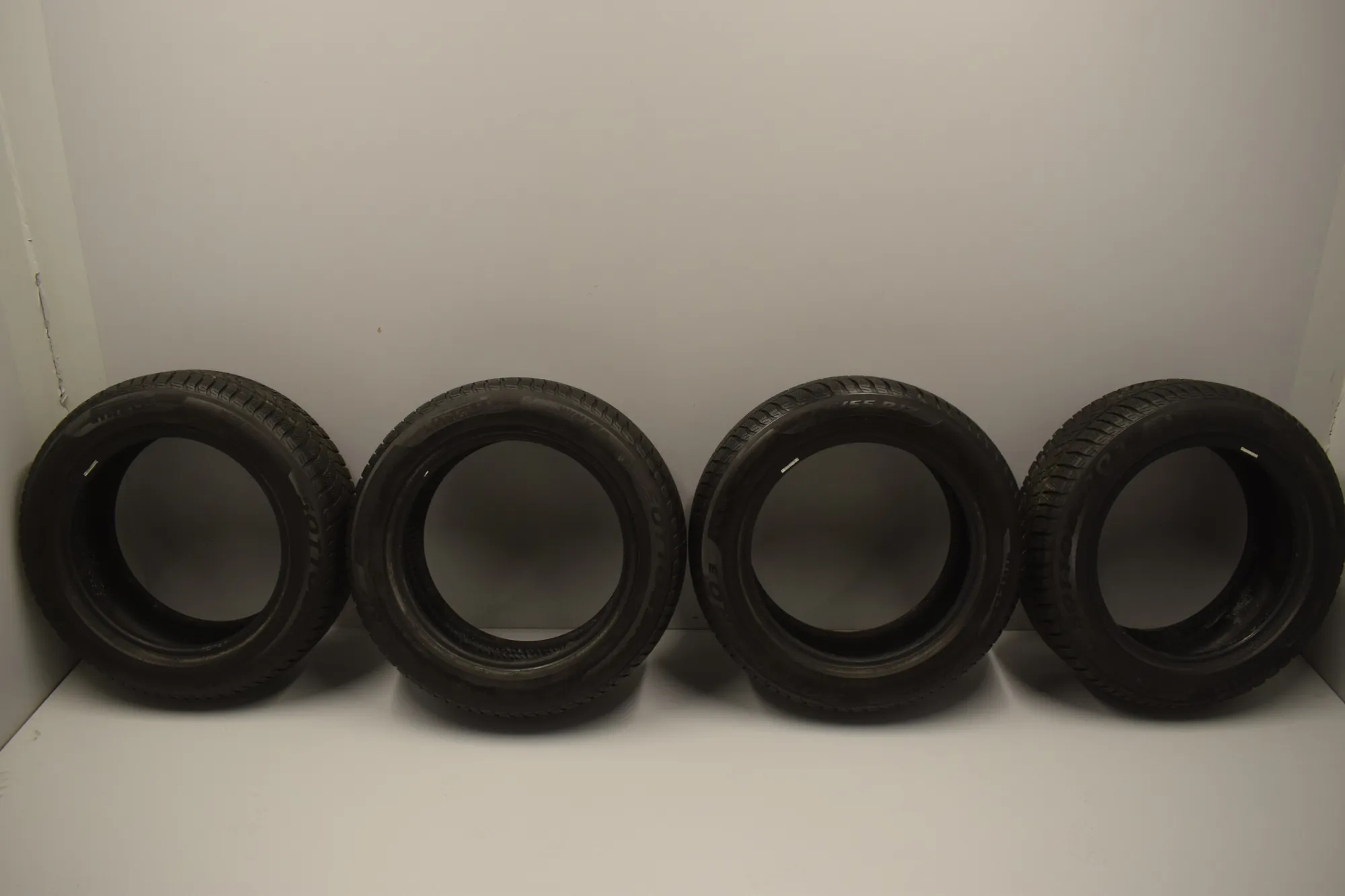Tyre Kit · BMW 5 Touring (F11) 530 d 2011 – 5