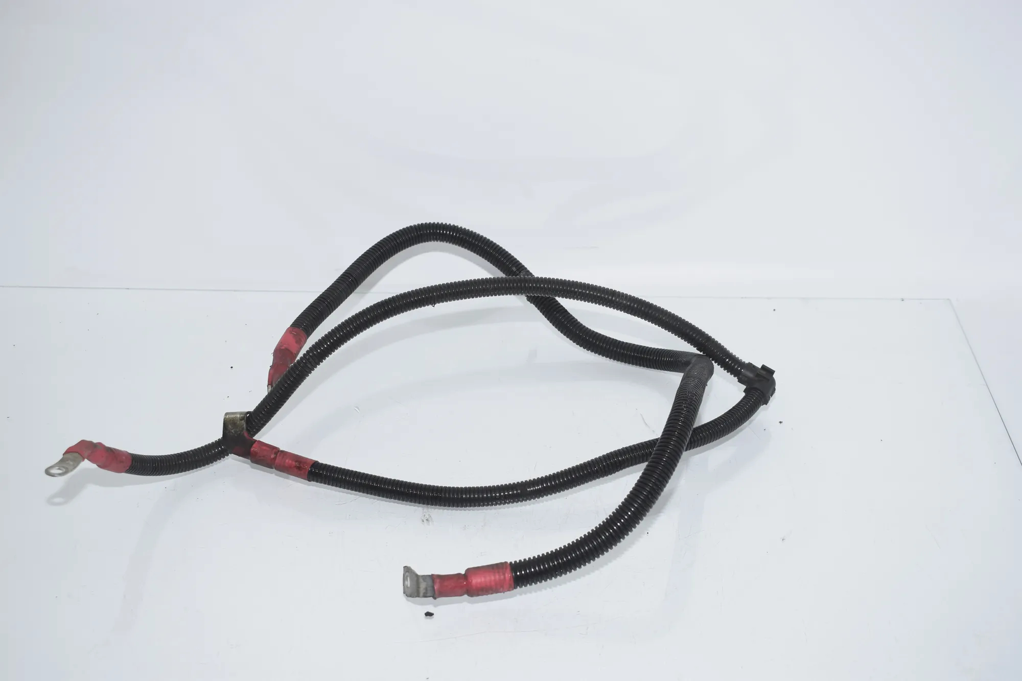 Positive Battery Cable – OEM 8515494 · BMW 5 Touring (F11) 530 d 2011 – 4