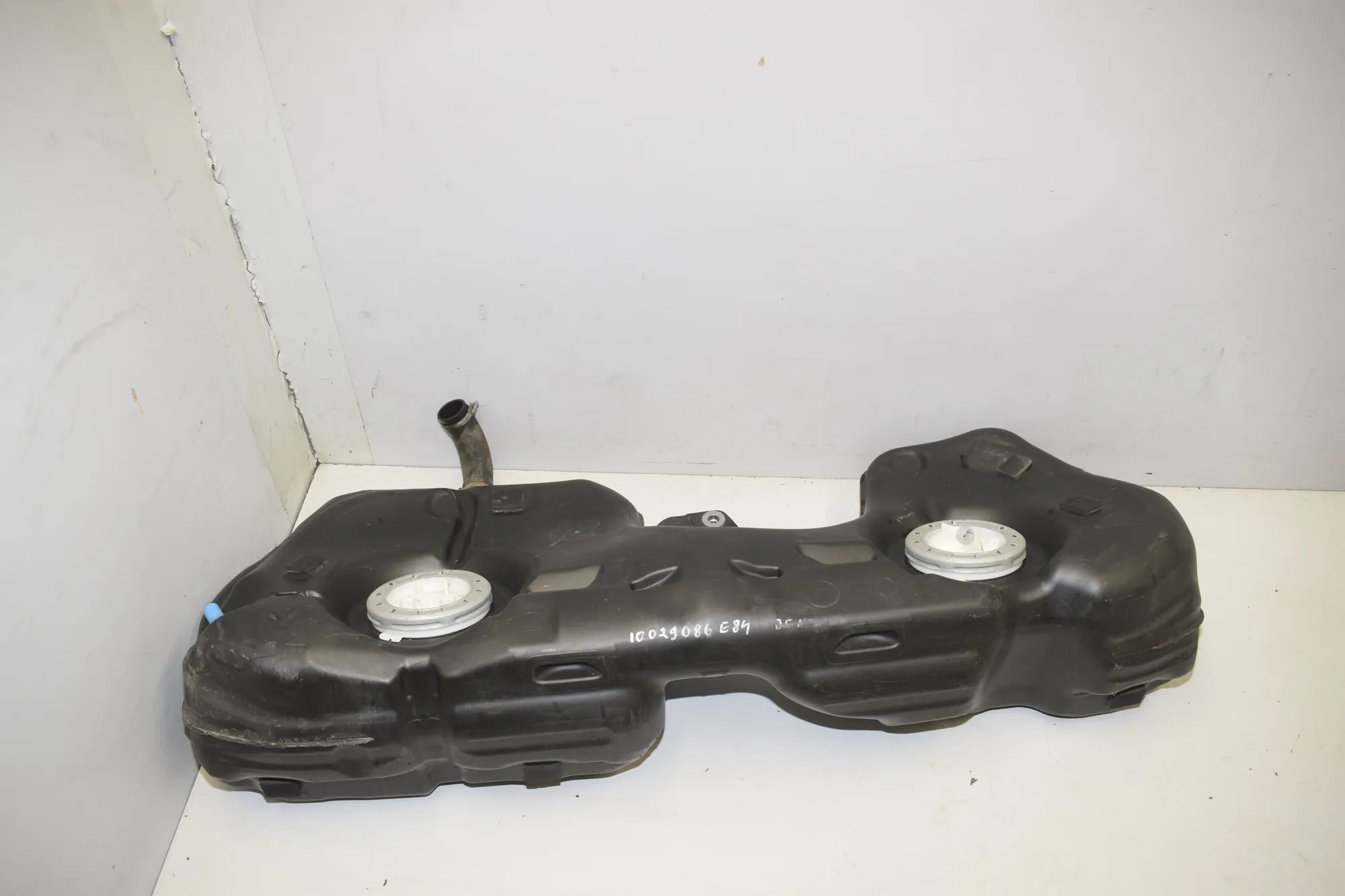 Fuel Tank – OEM 7283798 · BMW X1 (E84) sDrive 20 i 2012 – 2